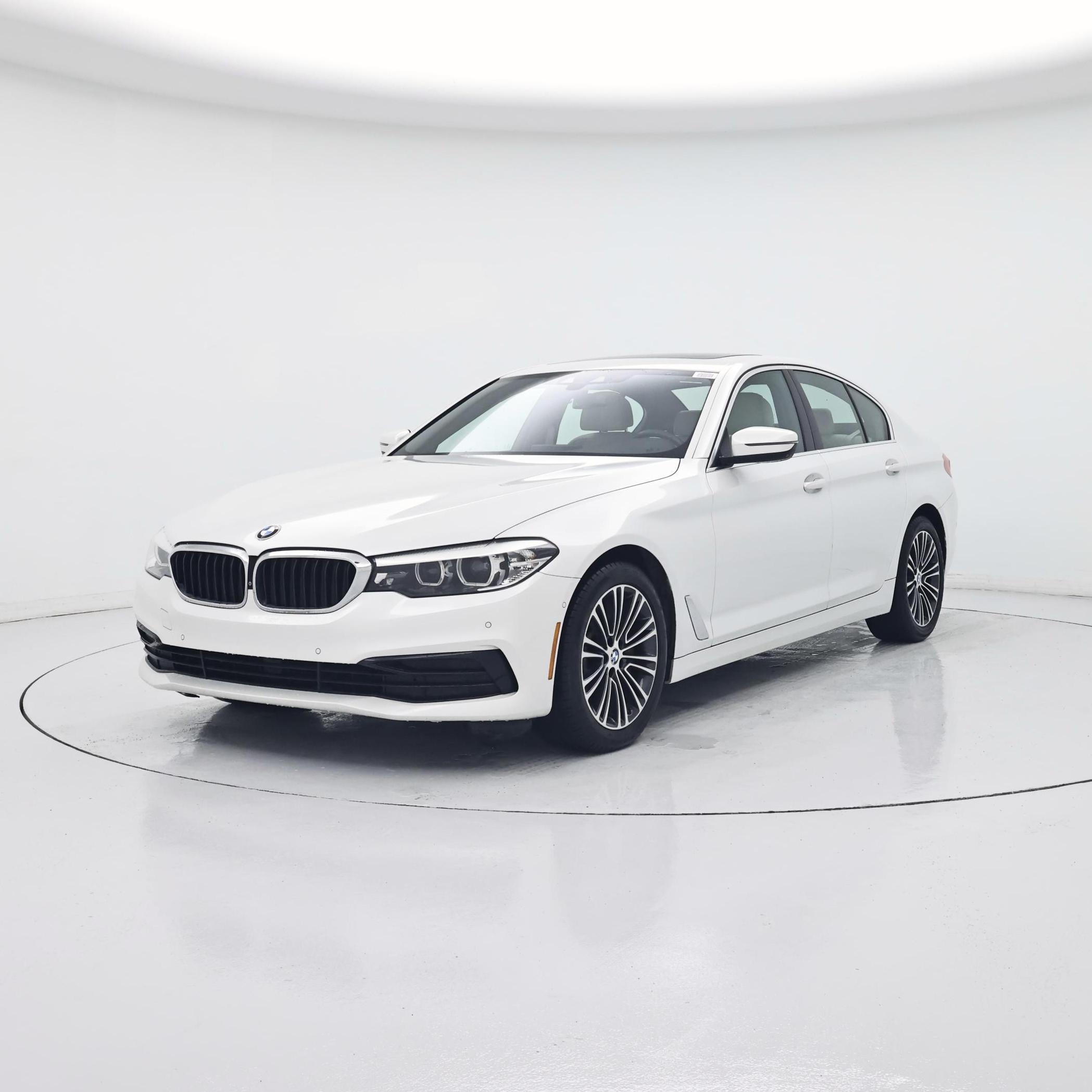 Thumbnail: 2019 BMW 5 Series - 4
