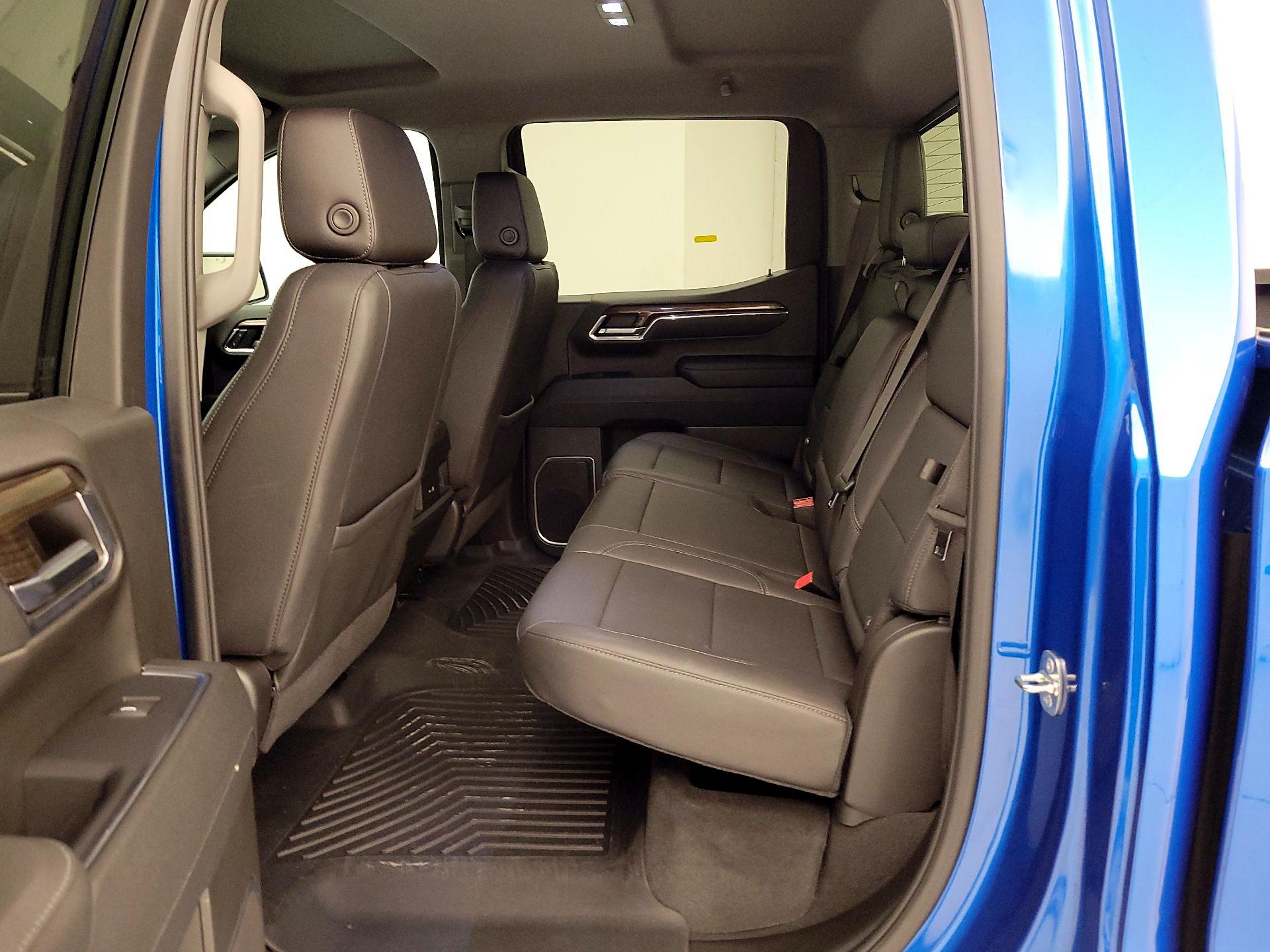 Thumbnail: 2024 Chevrolet Silverado 1500 - 19