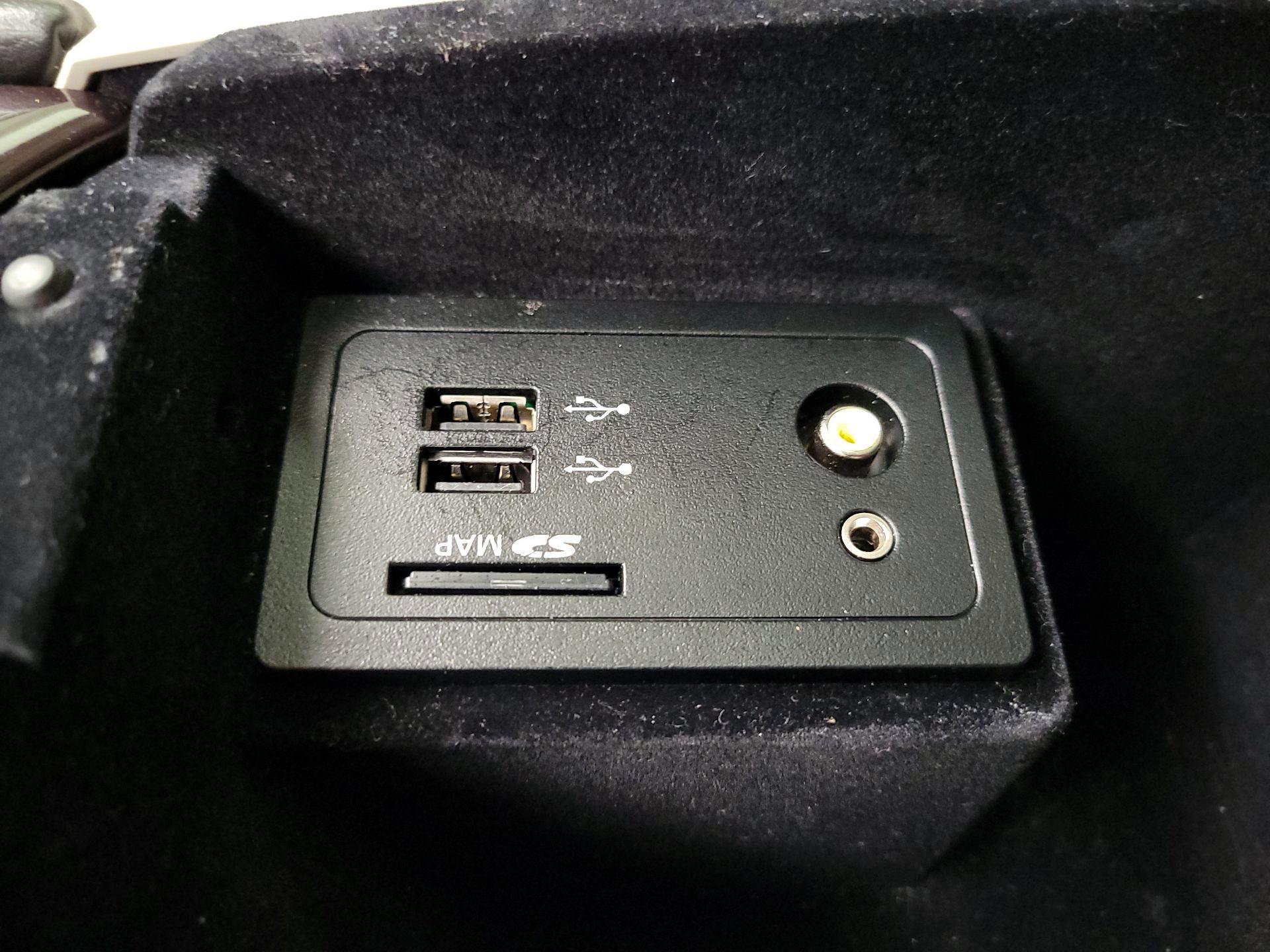 Thumbnail: 2018 INFINITI Q50 - 19