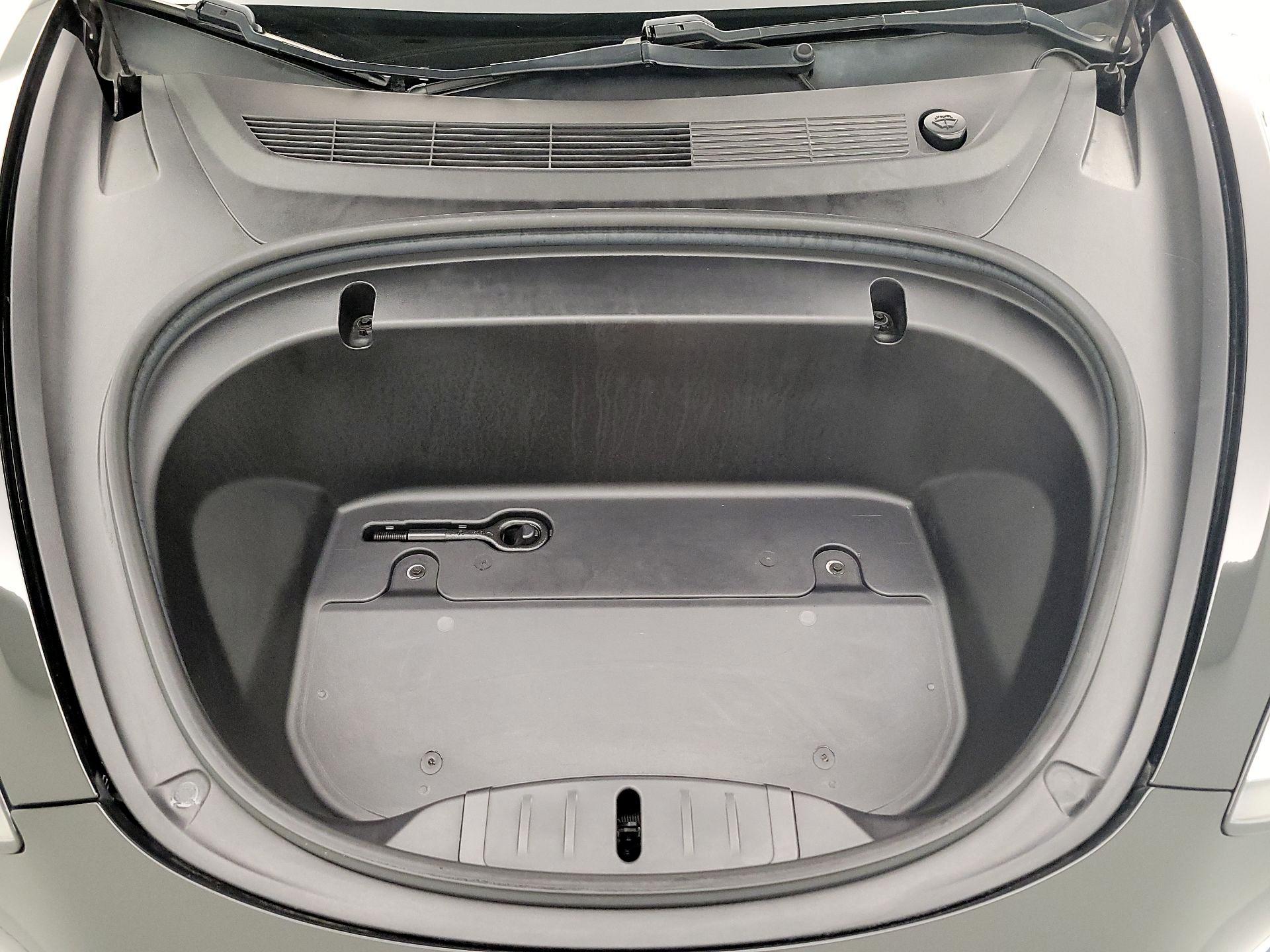 Thumbnail: 2020 Tesla Model 3 - 20