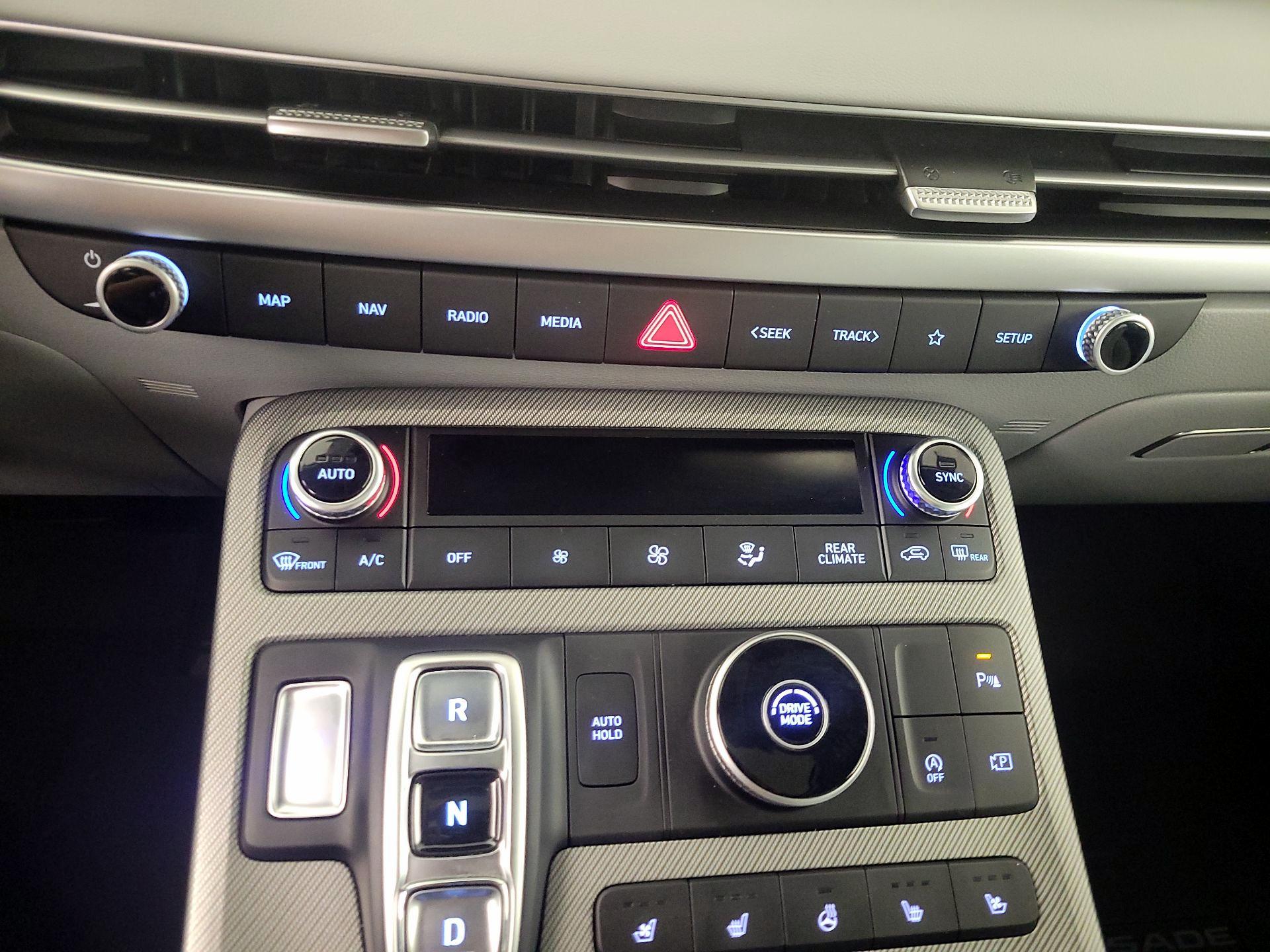 Thumbnail: 2024 Hyundai Palisade - 17