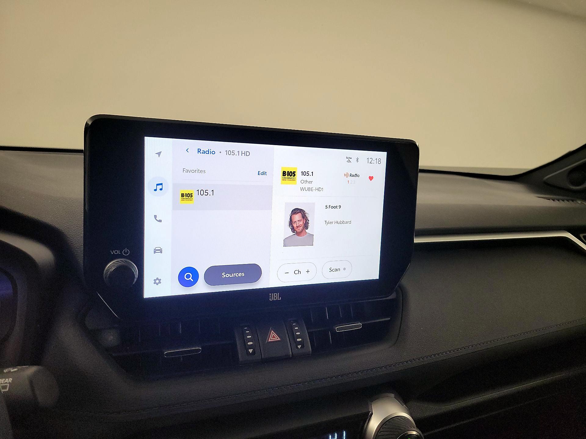 Thumbnail: 2023 Toyota RAV4 - 16