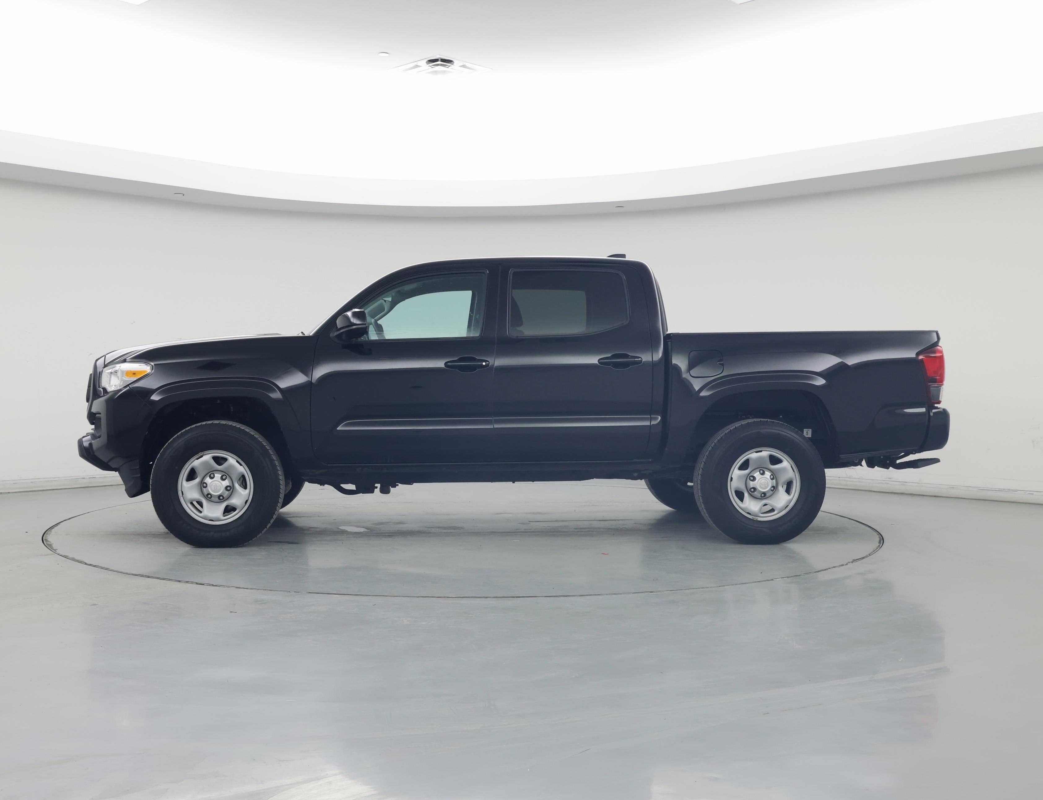 Thumbnail: 2023 Toyota Tacoma - 3