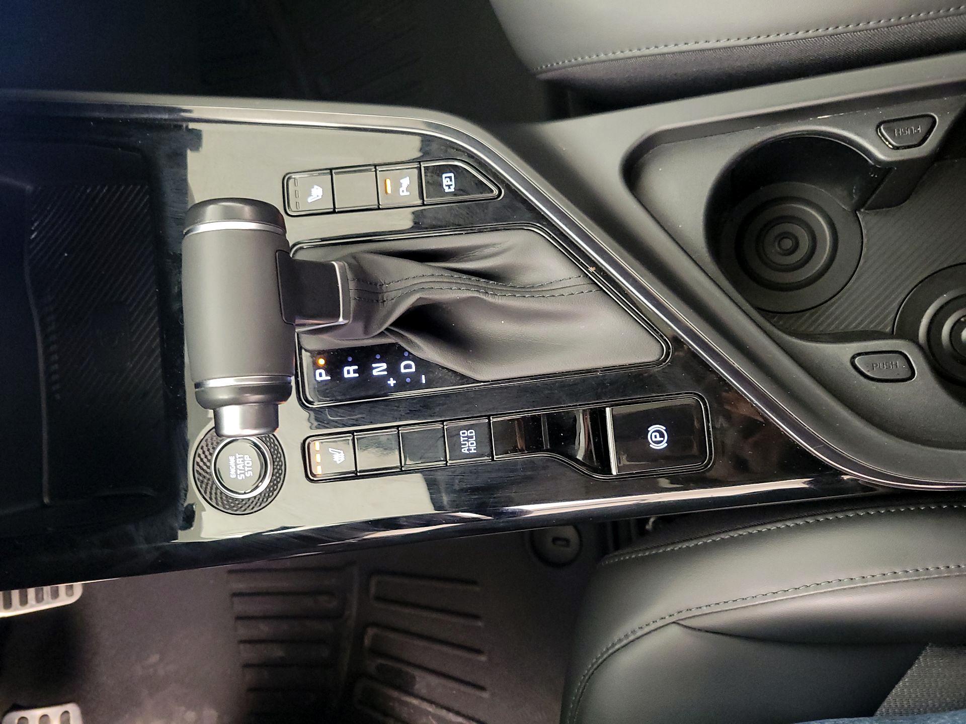 Thumbnail: 2024 Kia Niro - 18