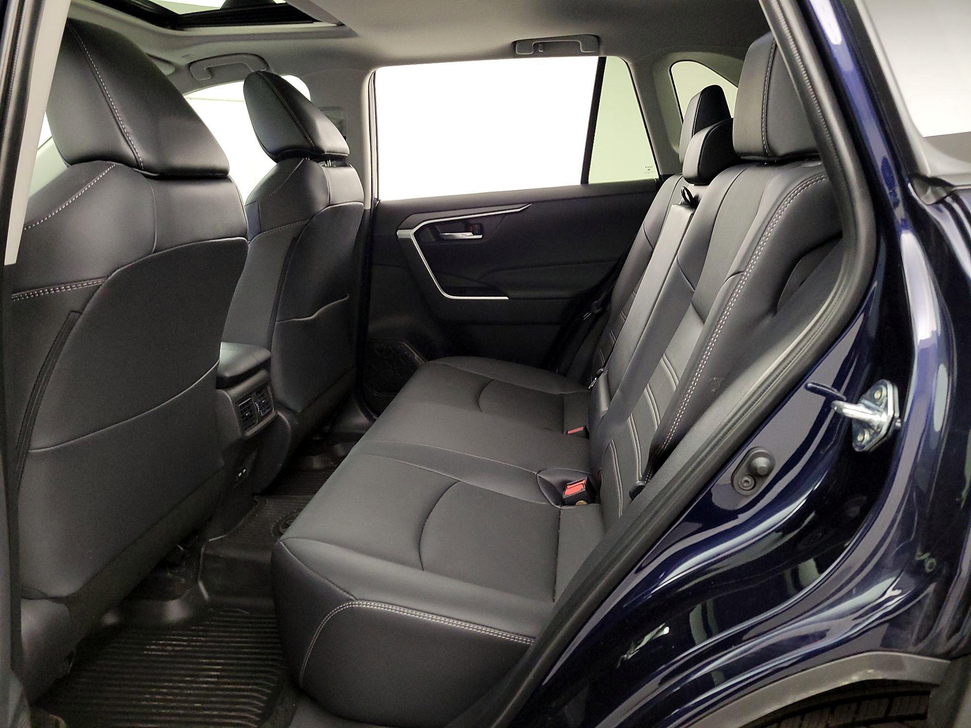 Thumbnail: 2025 Toyota RAV4 - 20