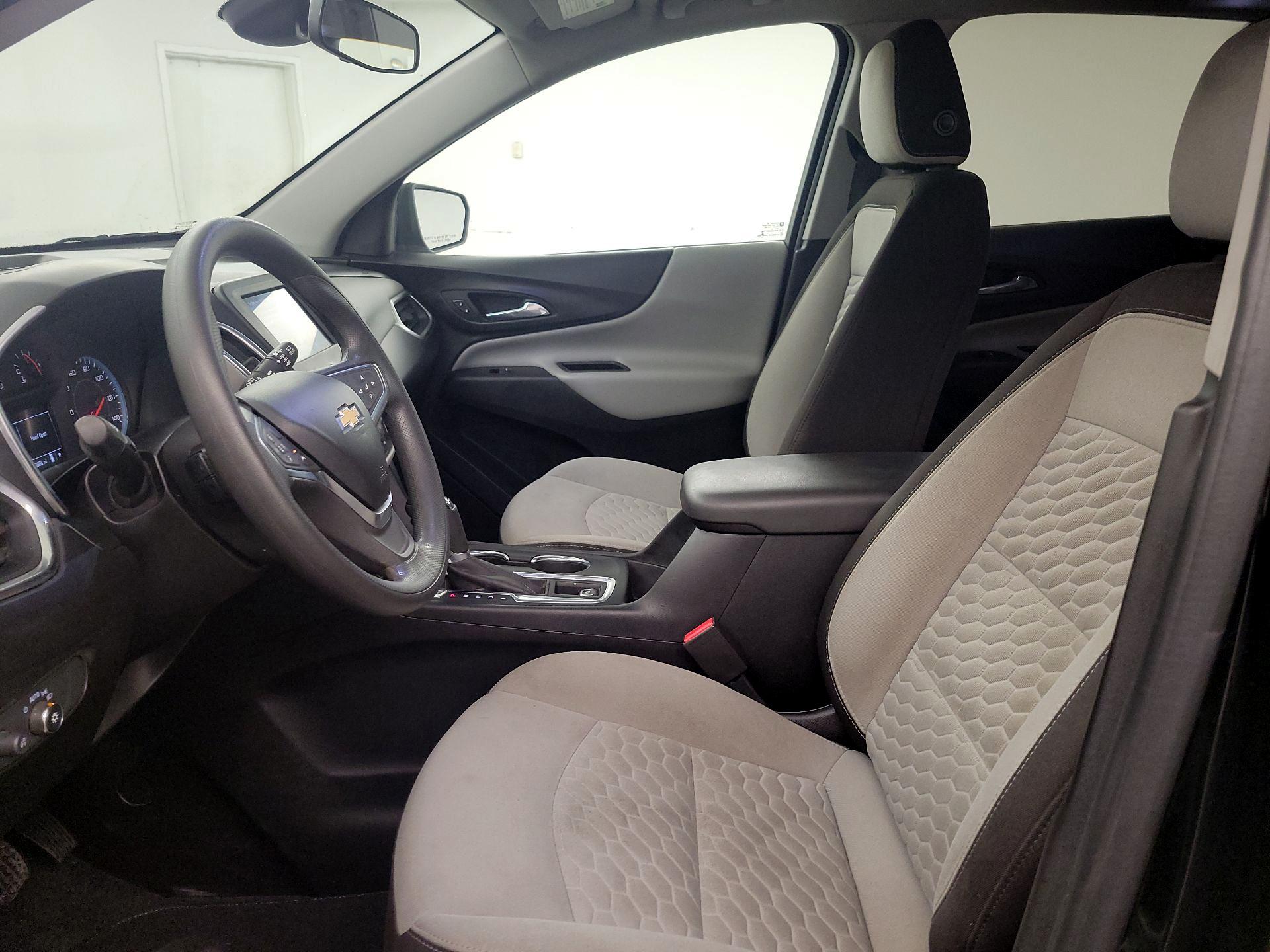 Thumbnail: 2020 Chevrolet Equinox - 11