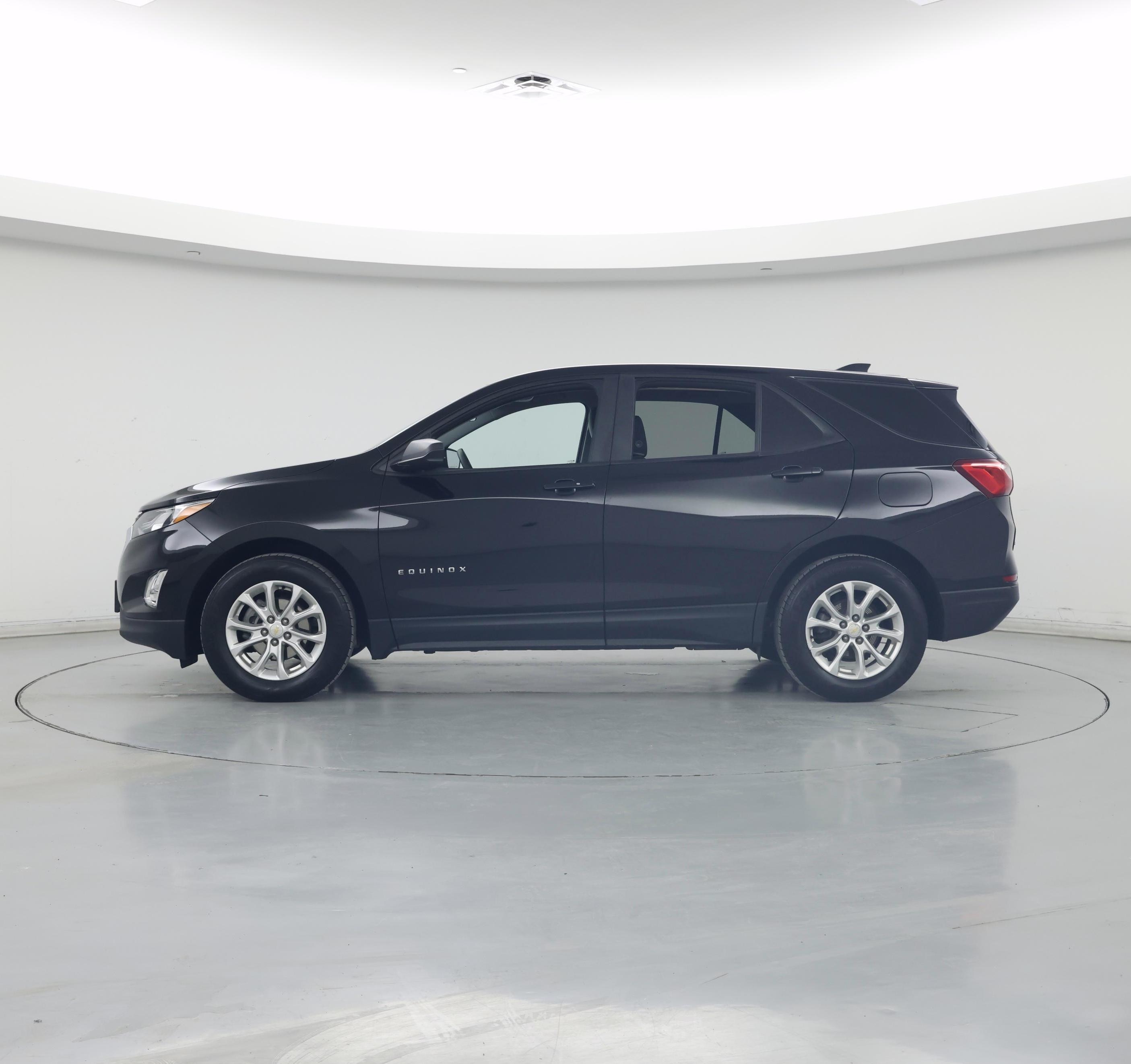 Thumbnail: 2020 Chevrolet Equinox - 3