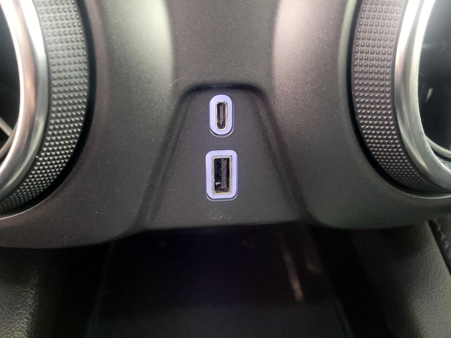 Thumbnail: 2022 Chevrolet Blazer - 19