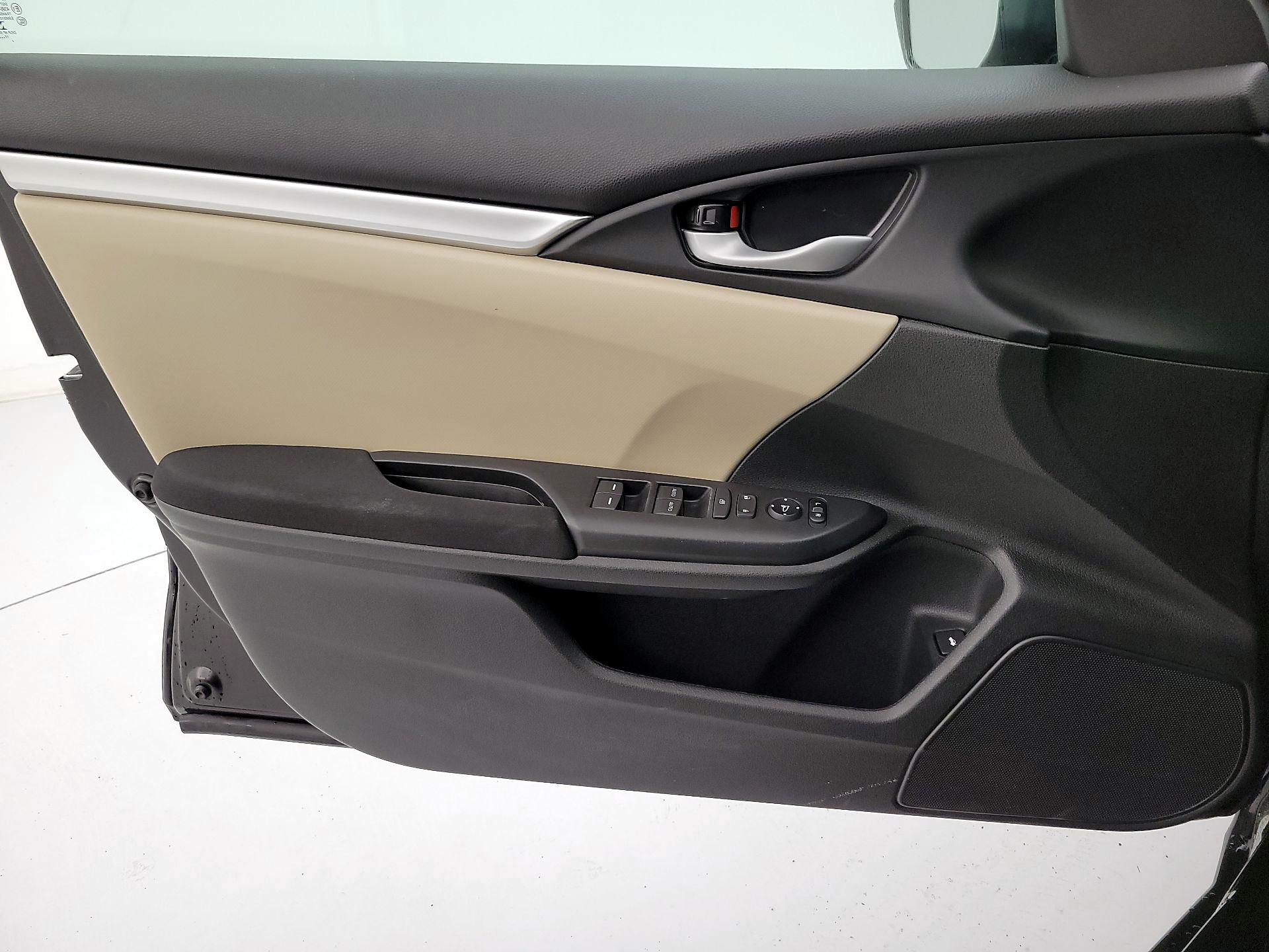 Thumbnail: 2018 Honda Civic - 12