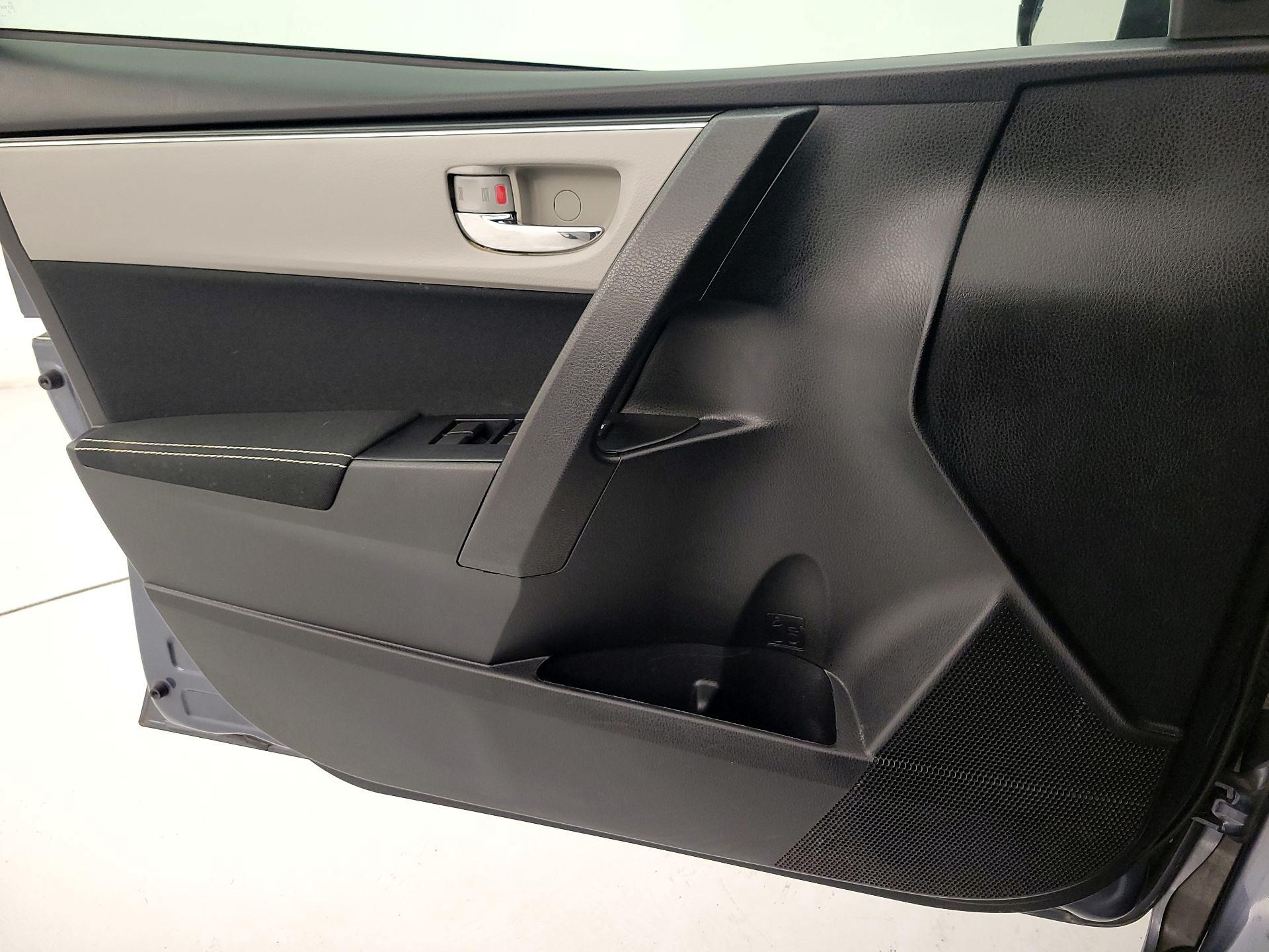 Thumbnail: 2019 Toyota Corolla - 12