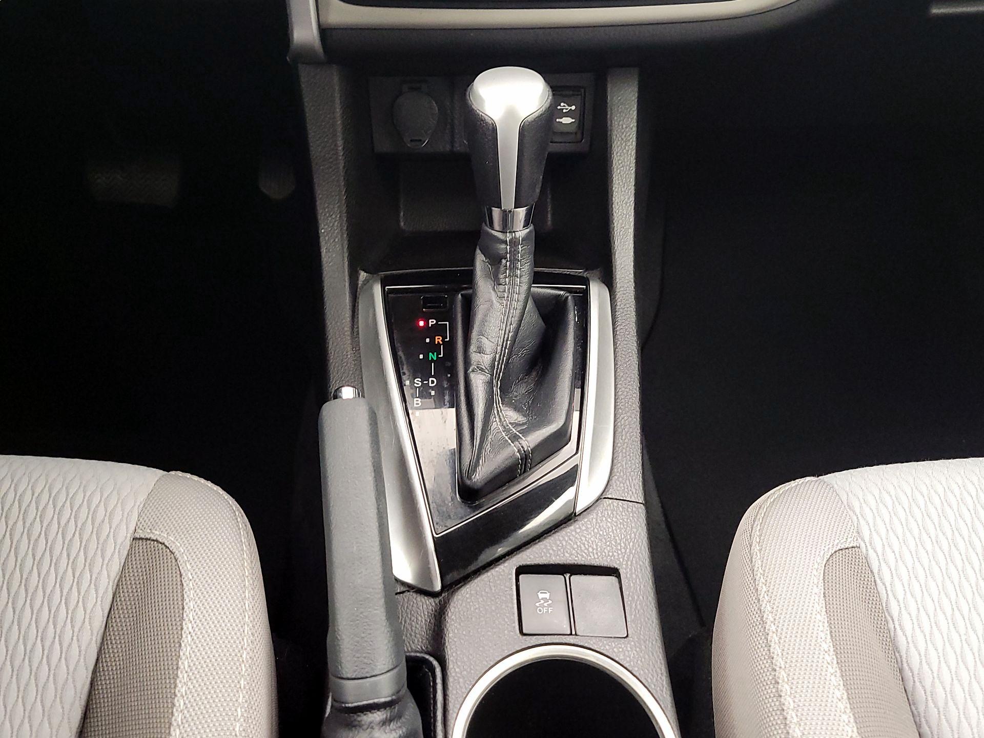 Thumbnail: 2019 Toyota Corolla - 17