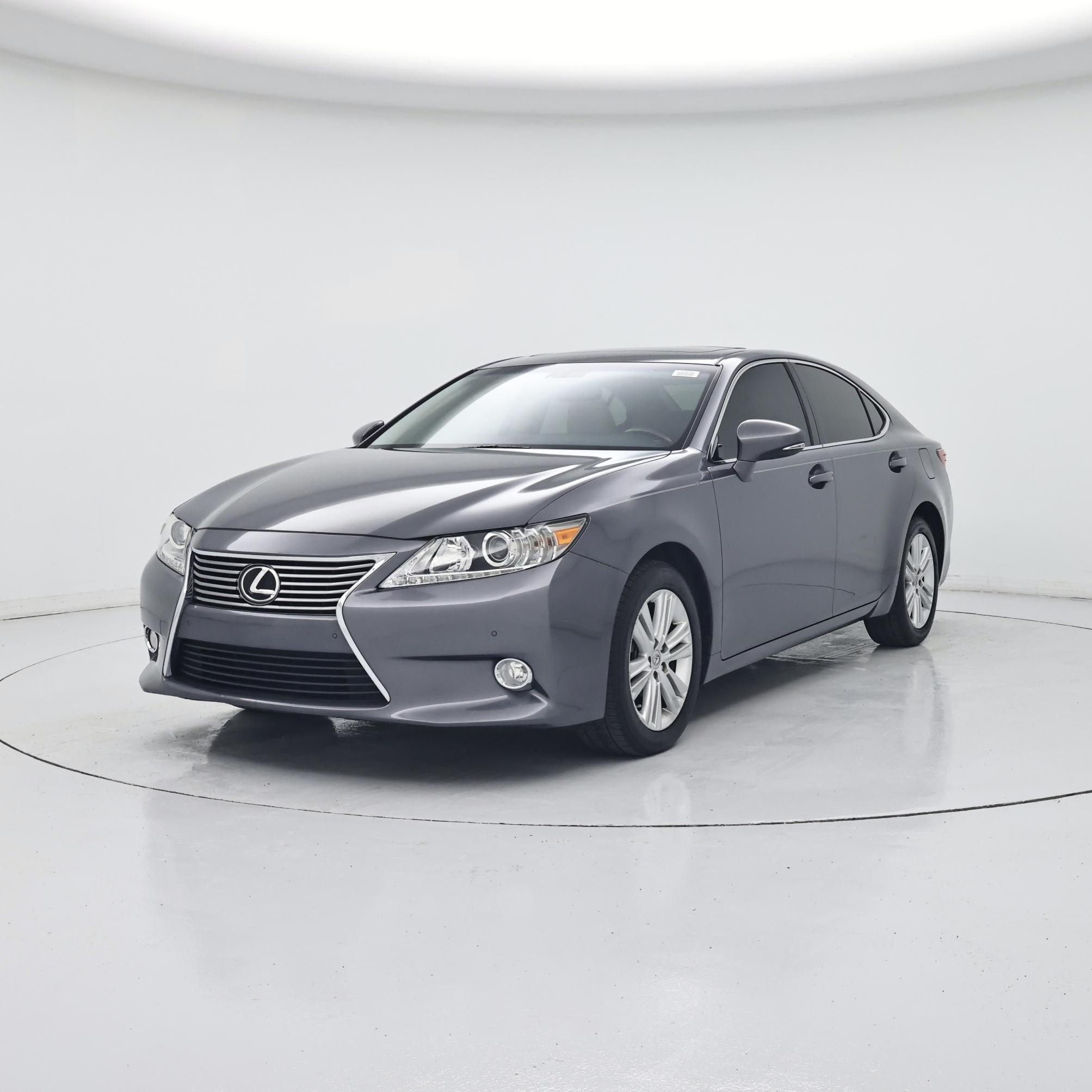 Thumbnail: 2015 Lexus ES - 4