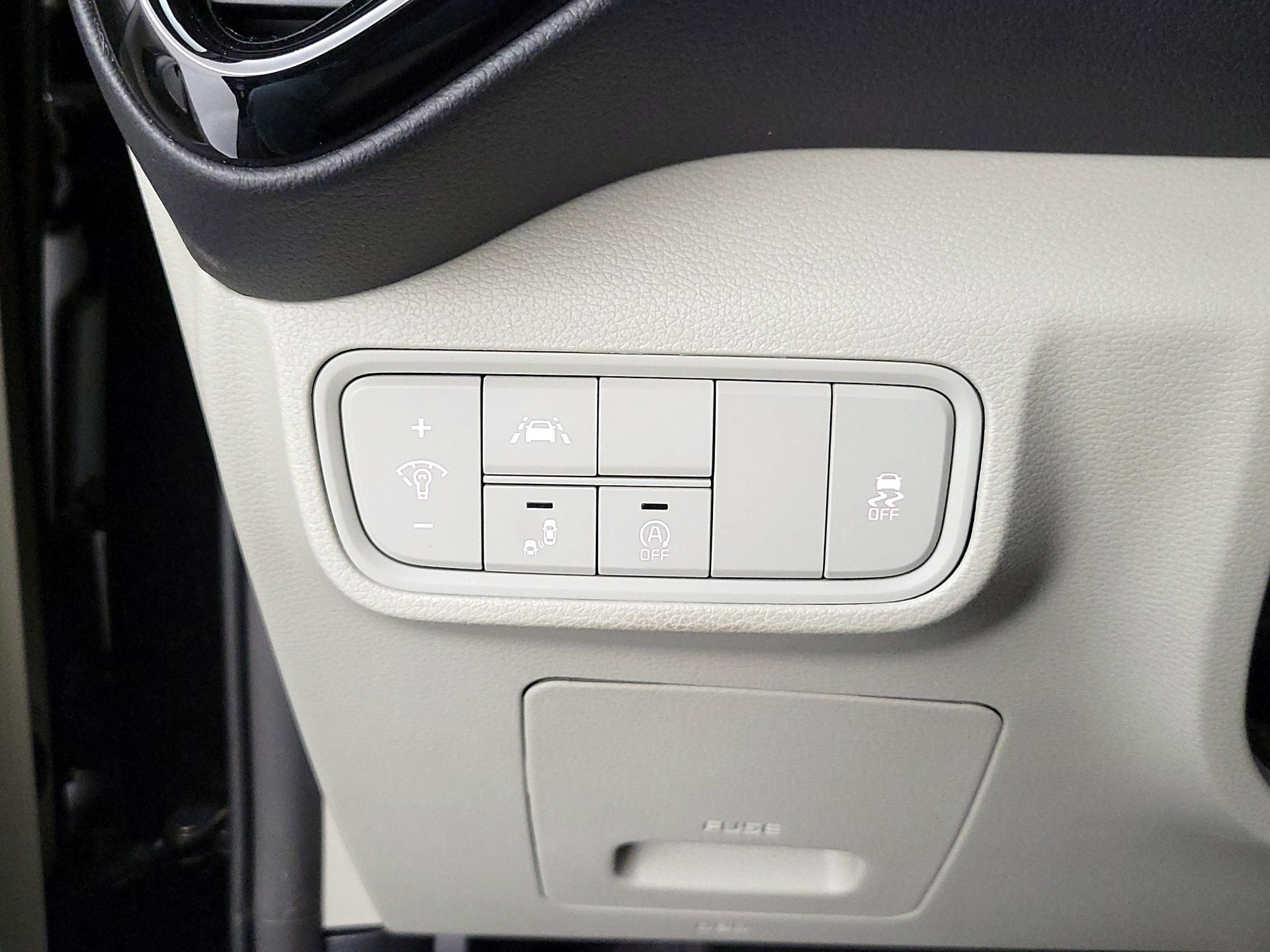 Thumbnail: 2021 Kia Soul - 13