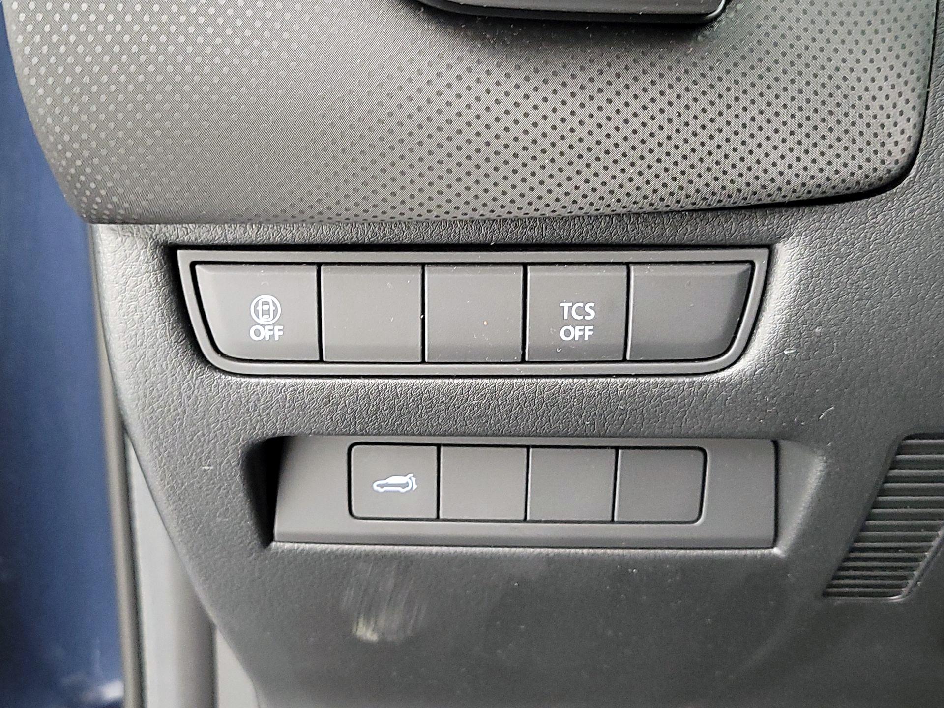 Thumbnail: 2024 Mazda CX-50 - 13