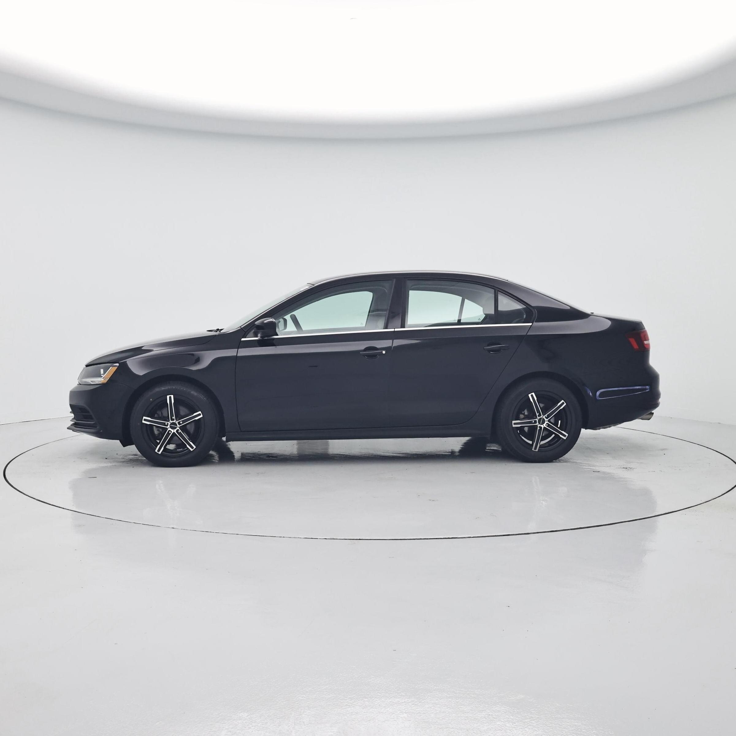 Thumbnail: 2017 Volkswagen Jetta - 3