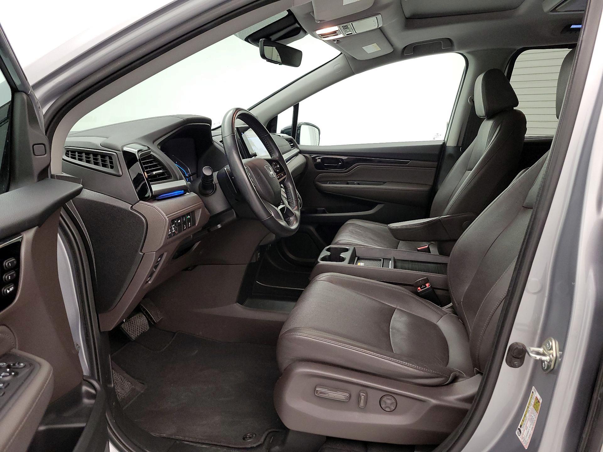 Thumbnail: 2019 Honda Odyssey - 11