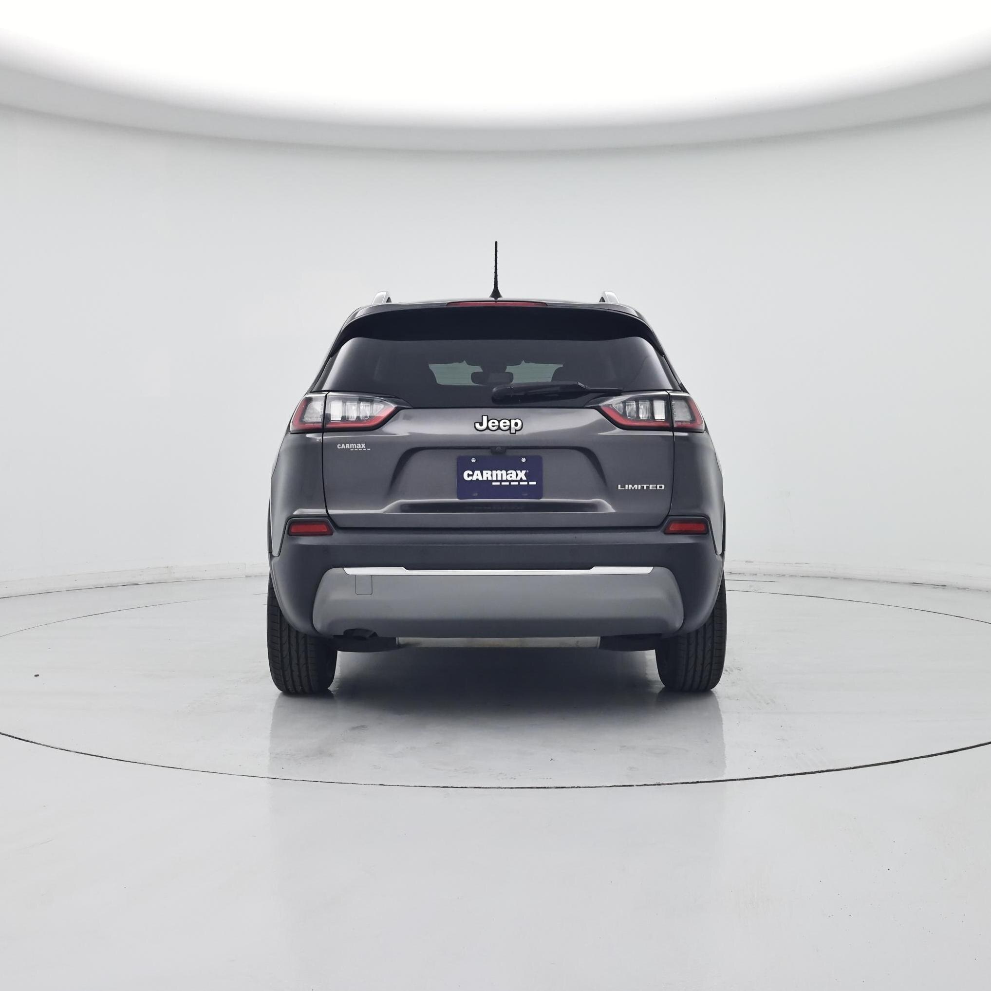 Thumbnail: 2019 Jeep Cherokee - 6