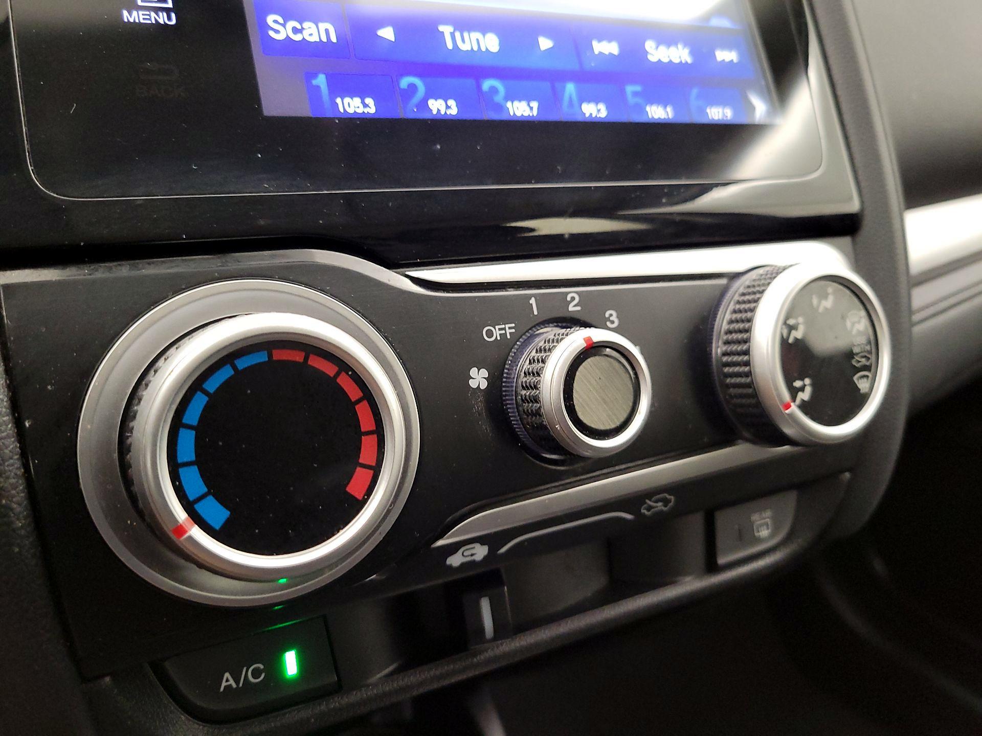 Thumbnail: 2016 Honda Fit - 16