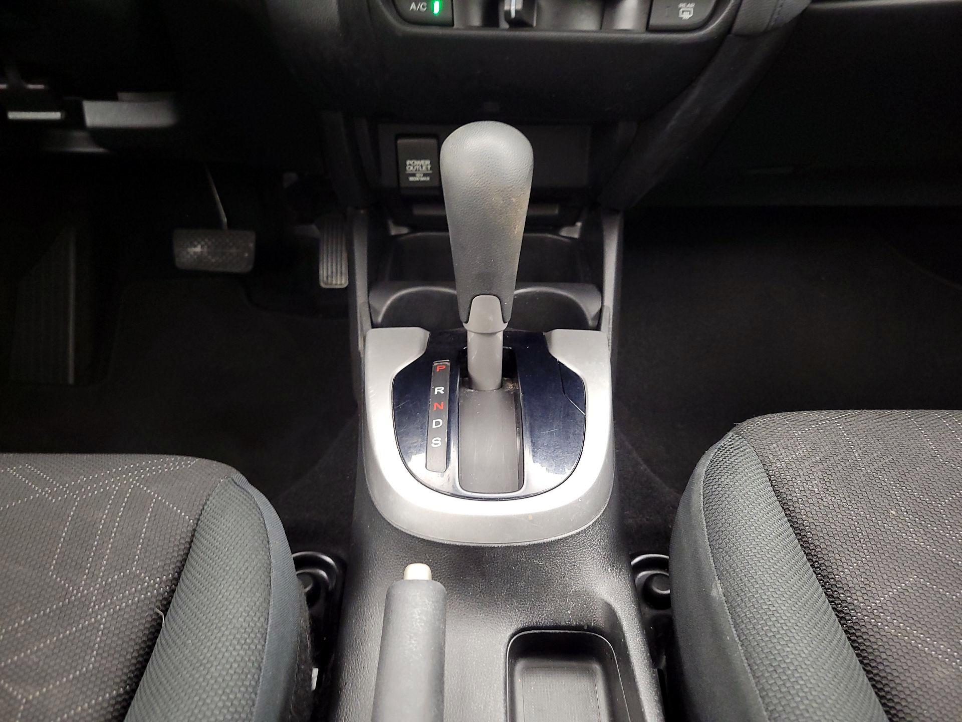 Thumbnail: 2016 Honda Fit - 17