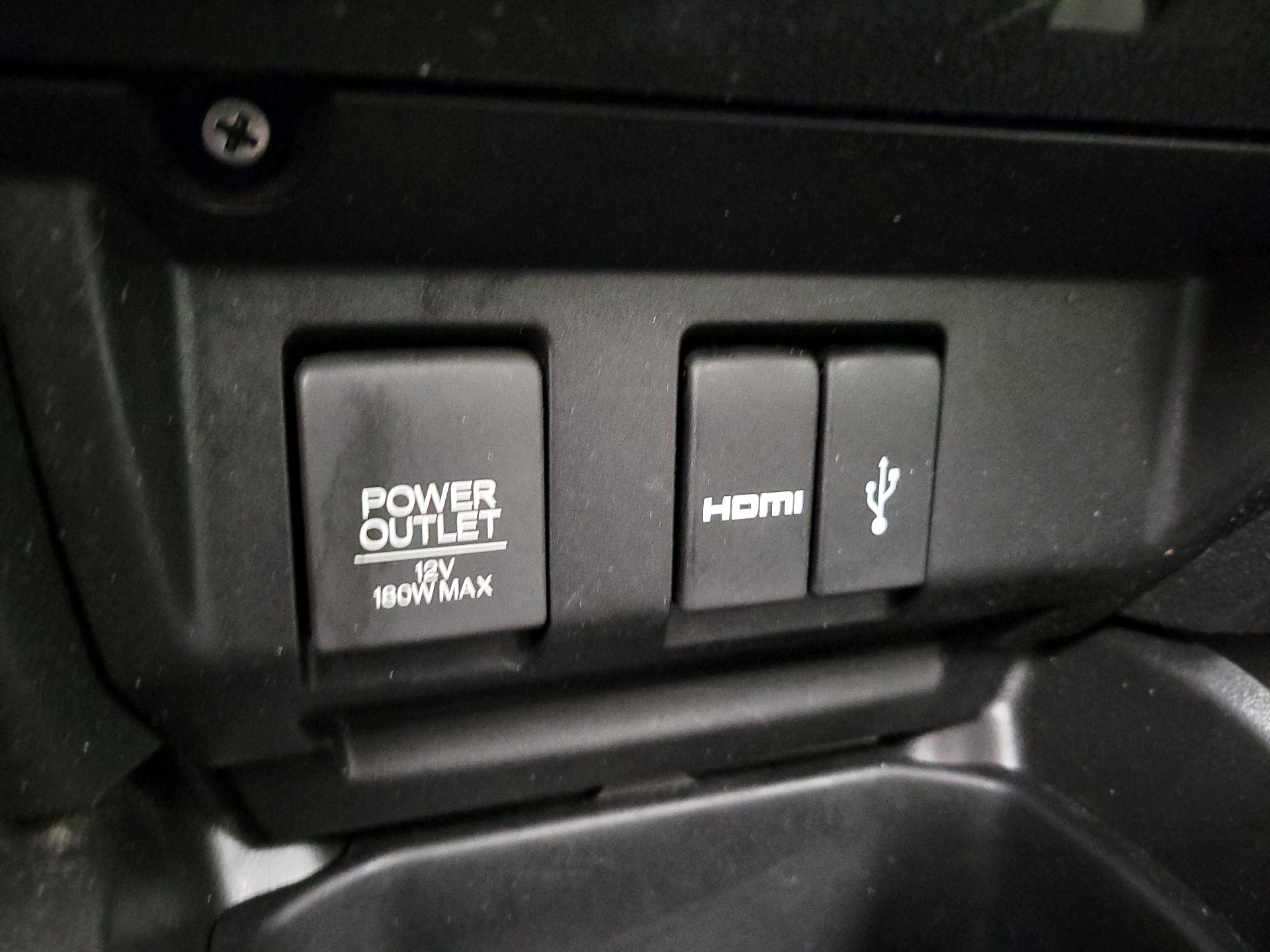 Thumbnail: 2016 Honda Fit - 18