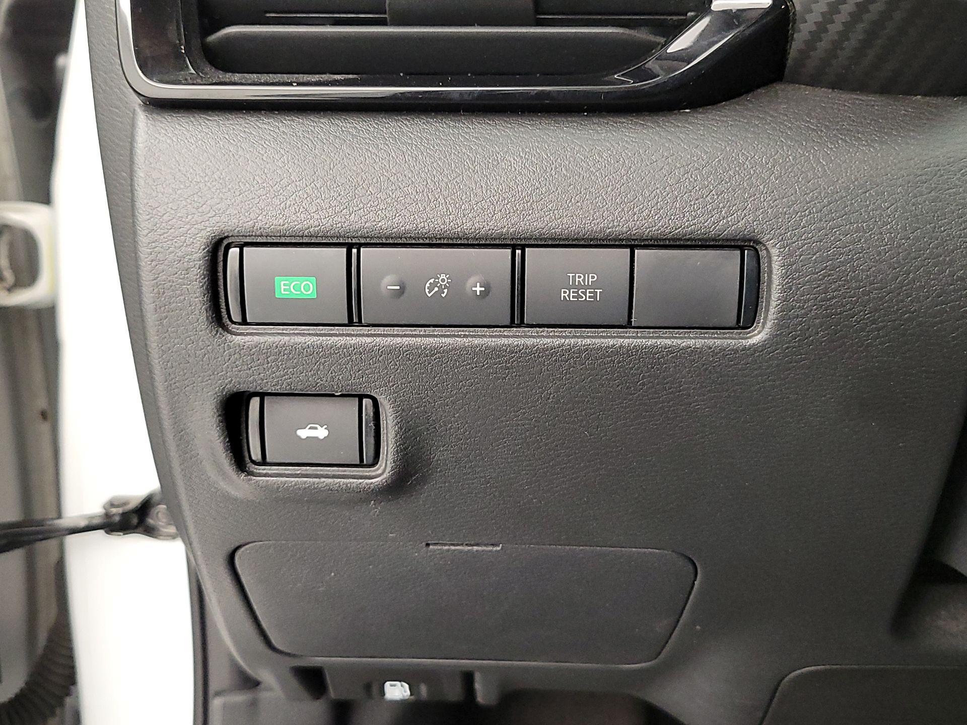 Thumbnail: 2021 Nissan Sentra - 13