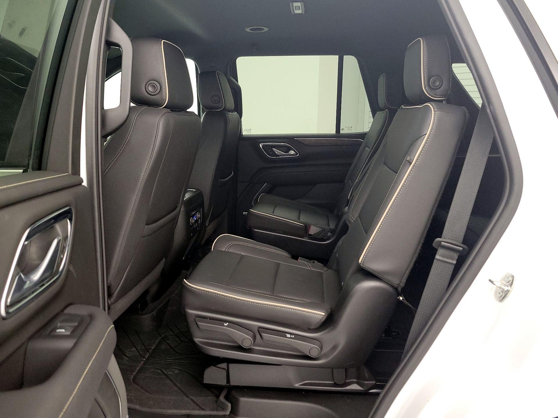 Thumbnail: 2024 Chevrolet Tahoe - 20