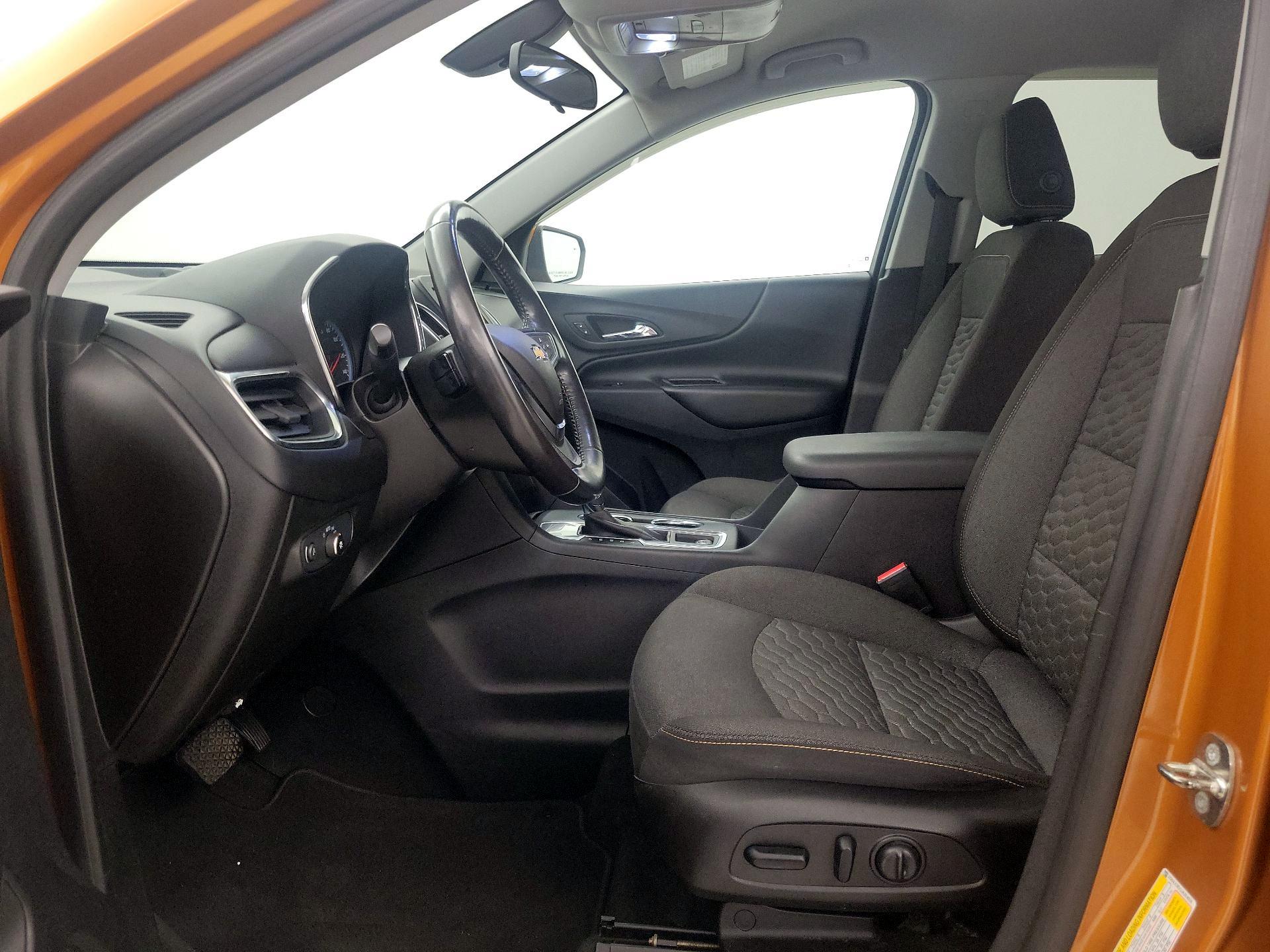 Thumbnail: 2018 Chevrolet Equinox - 11