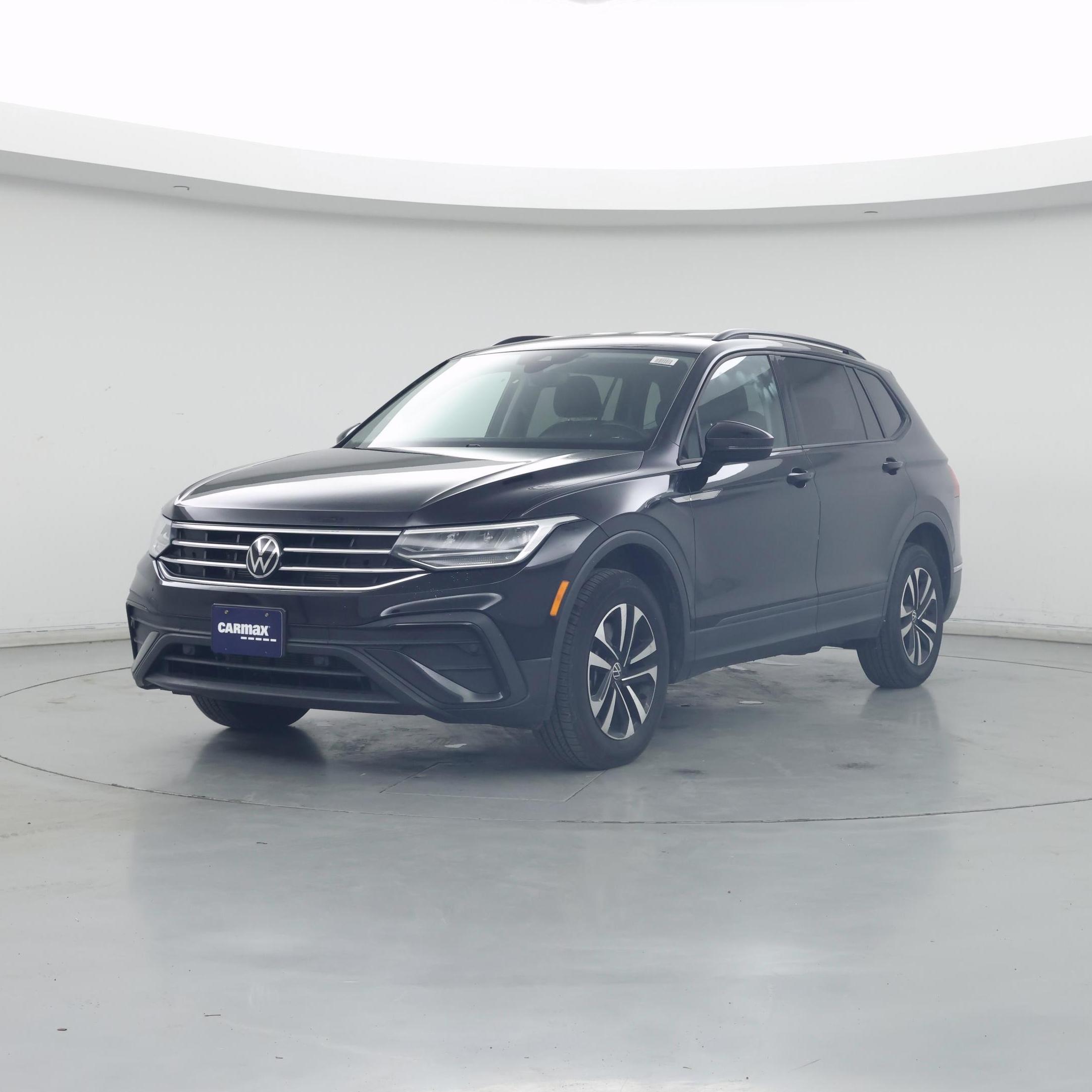 Thumbnail: 2022 Volkswagen Tiguan - 4