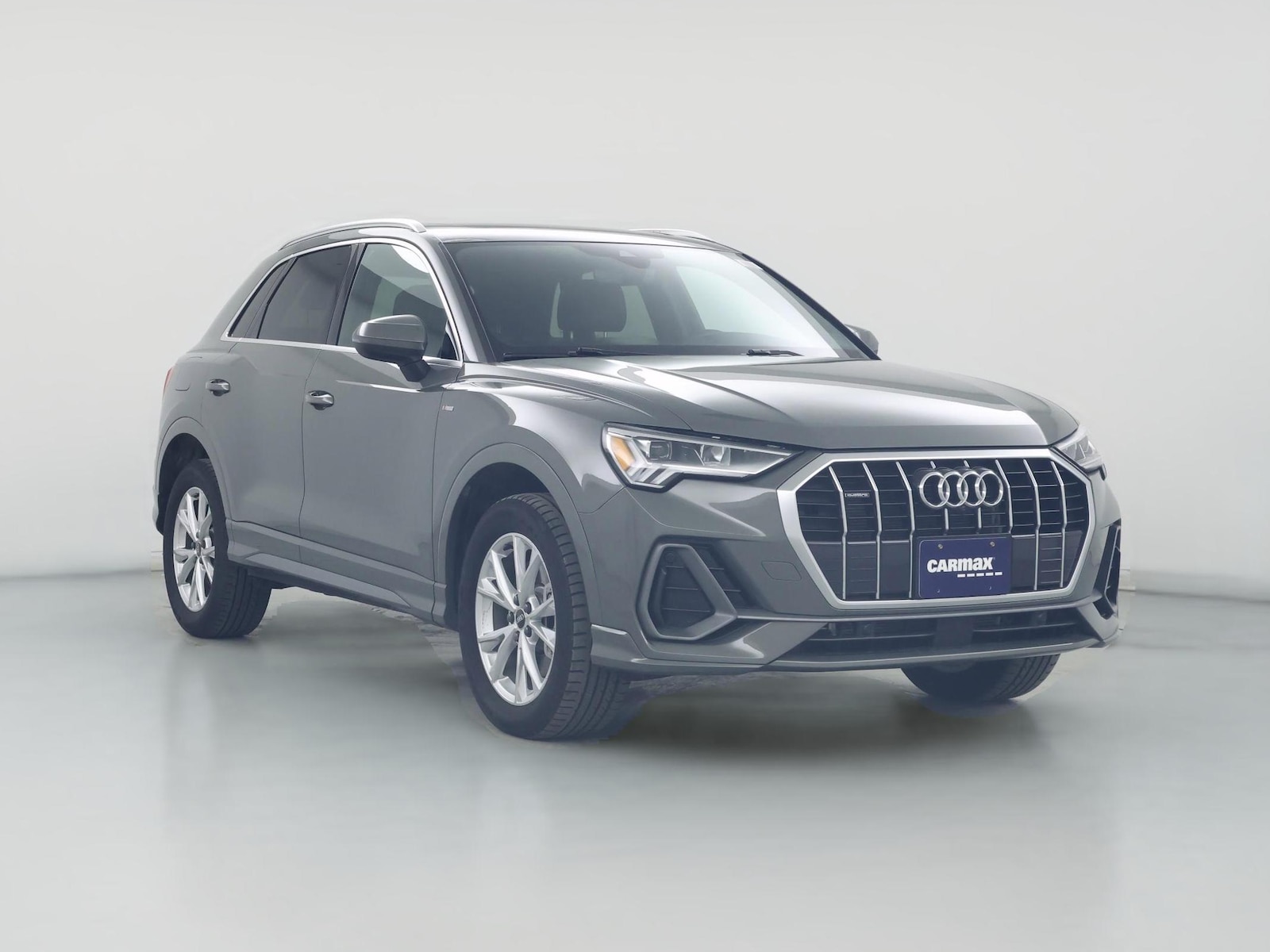 2022 Audi Q3