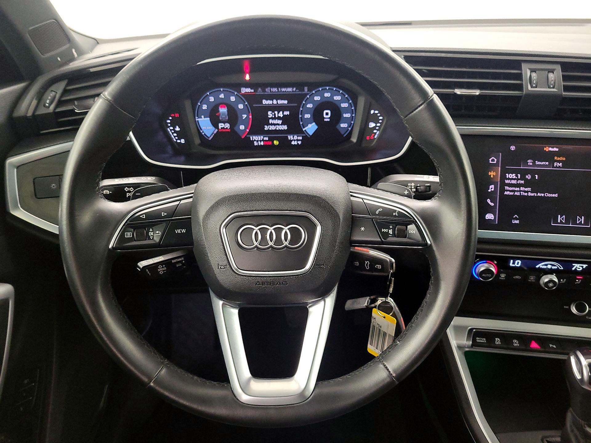 Thumbnail: 2022 Audi Q3 - 10