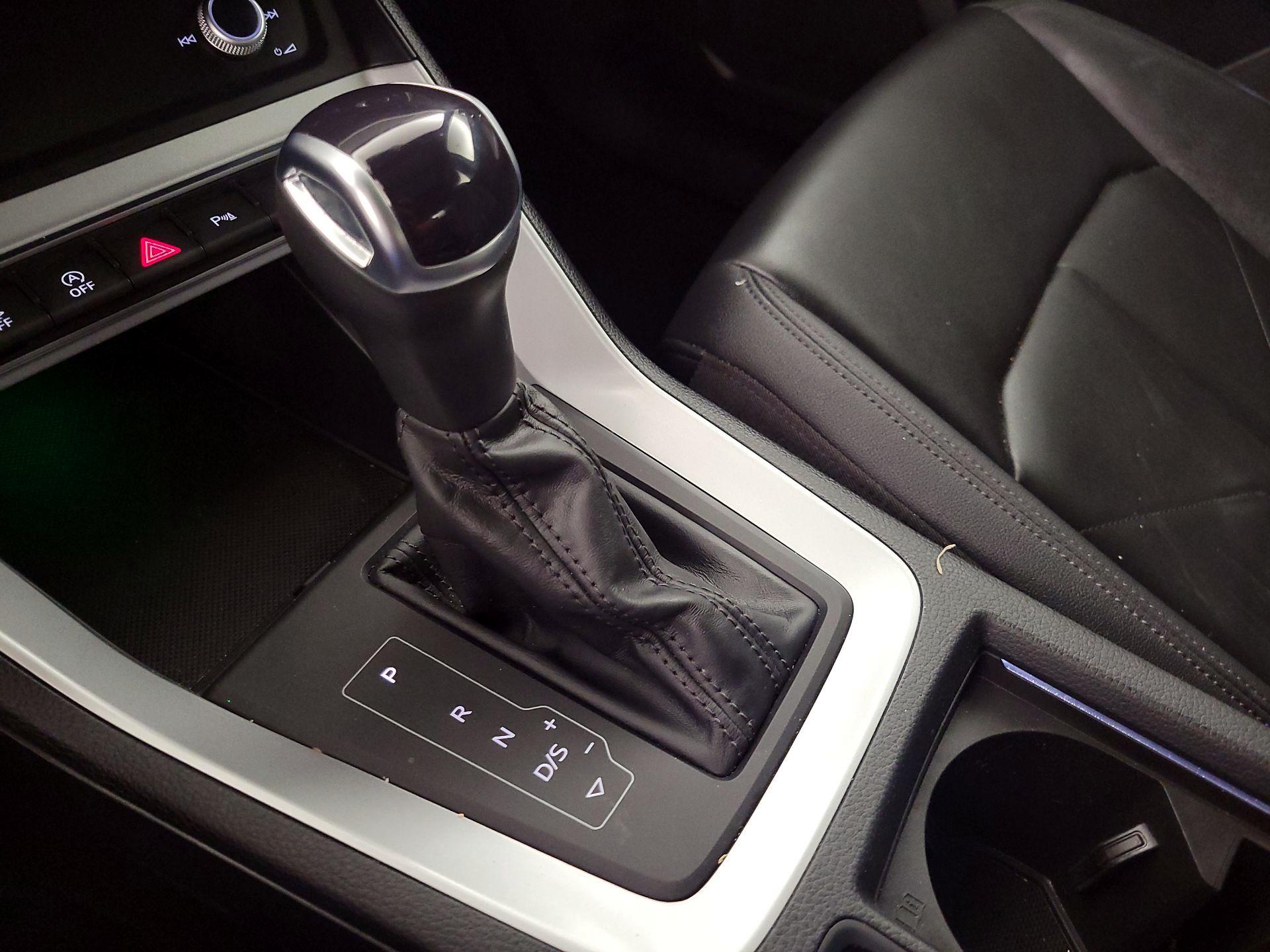 Thumbnail: 2022 Audi Q3 - 17