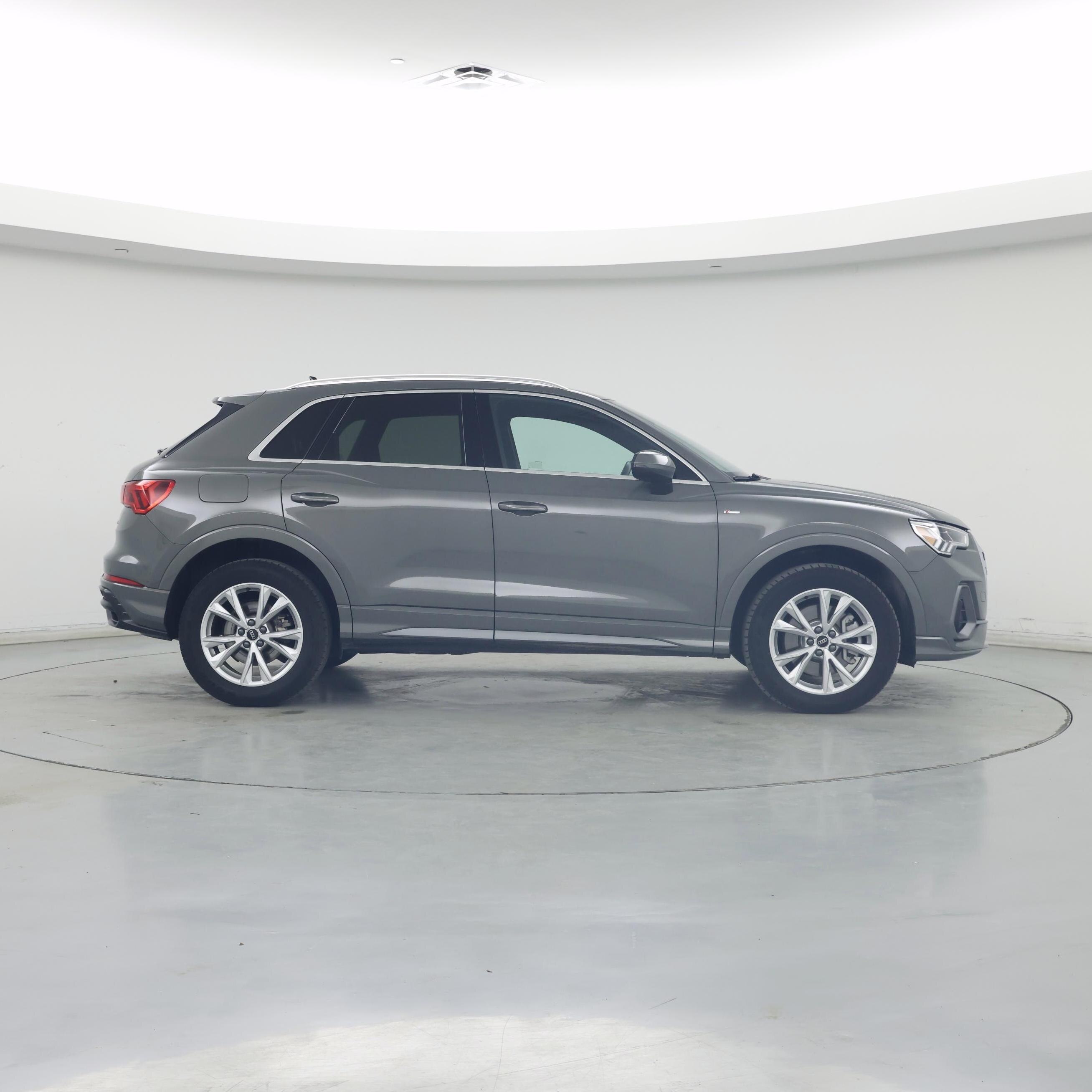 Thumbnail: 2022 Audi Q3 - 7