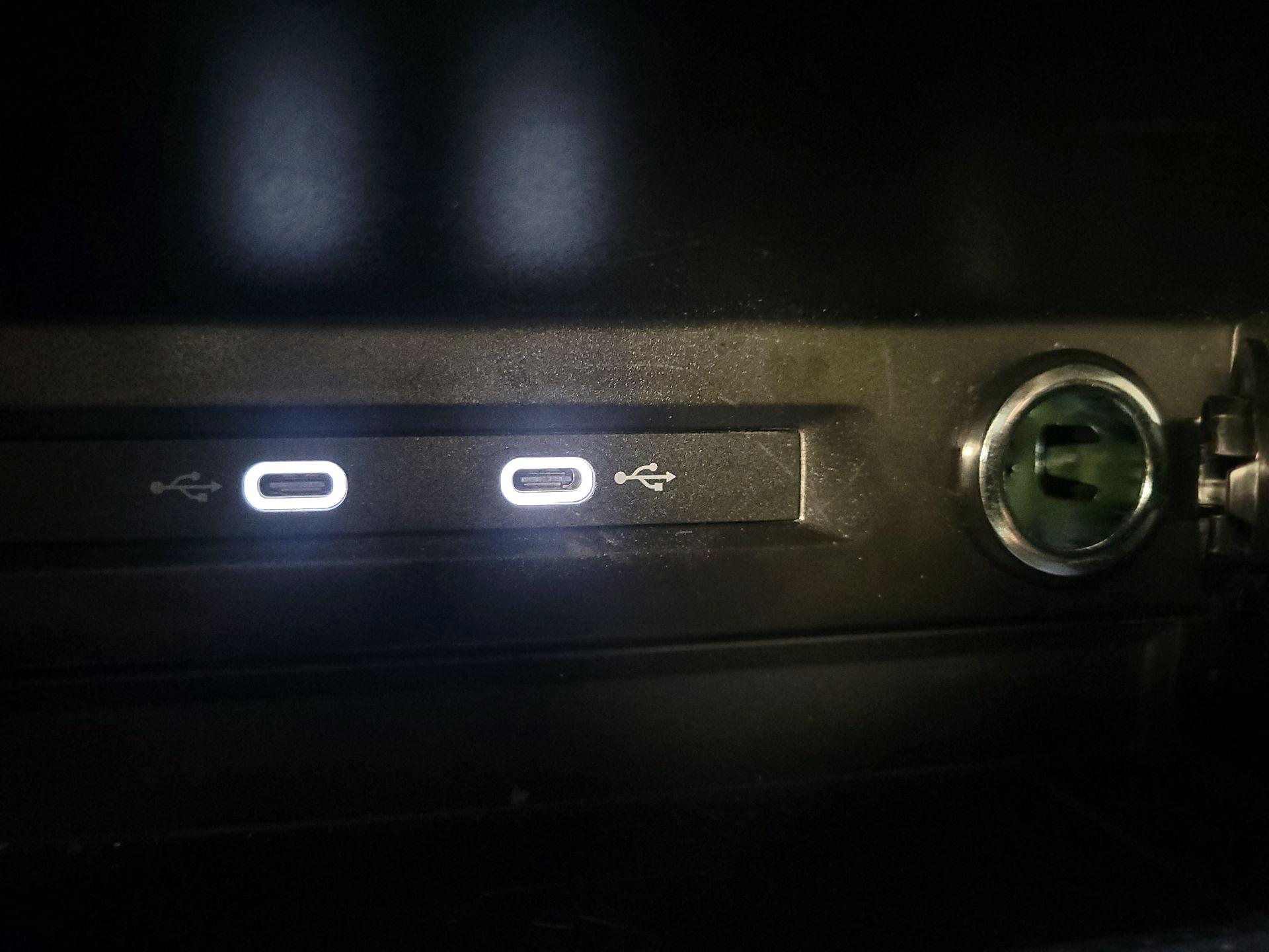 Thumbnail: 2022 Volkswagen Tiguan - 19