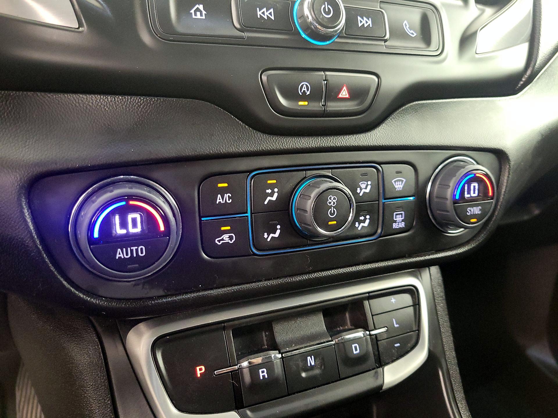 Thumbnail: 2024 GMC Terrain - 16