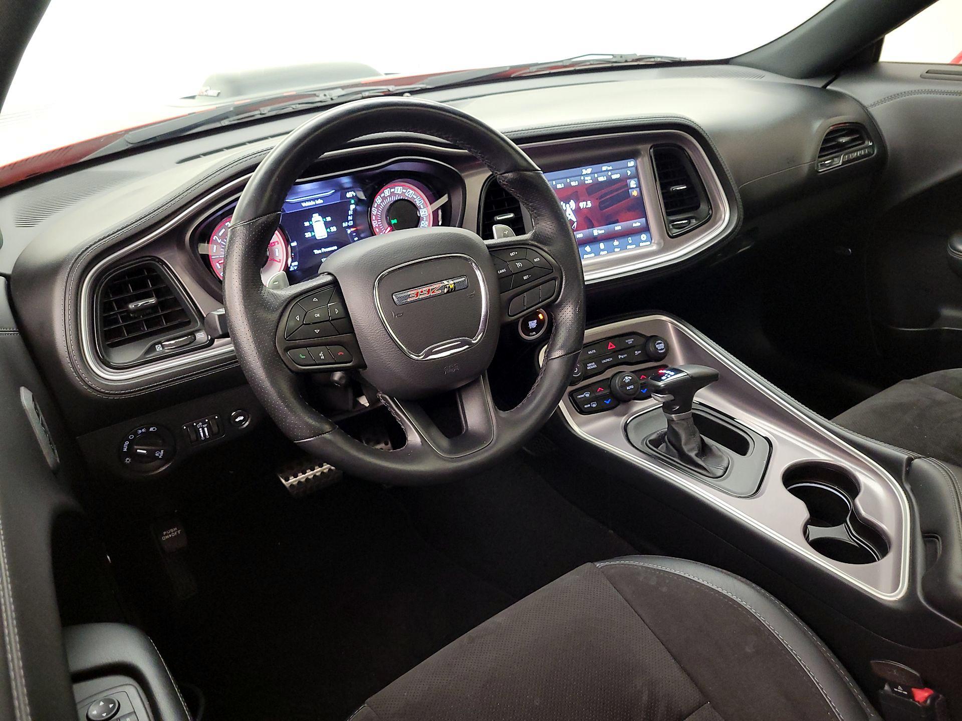 Thumbnail: 2022 Dodge Challenger - 9