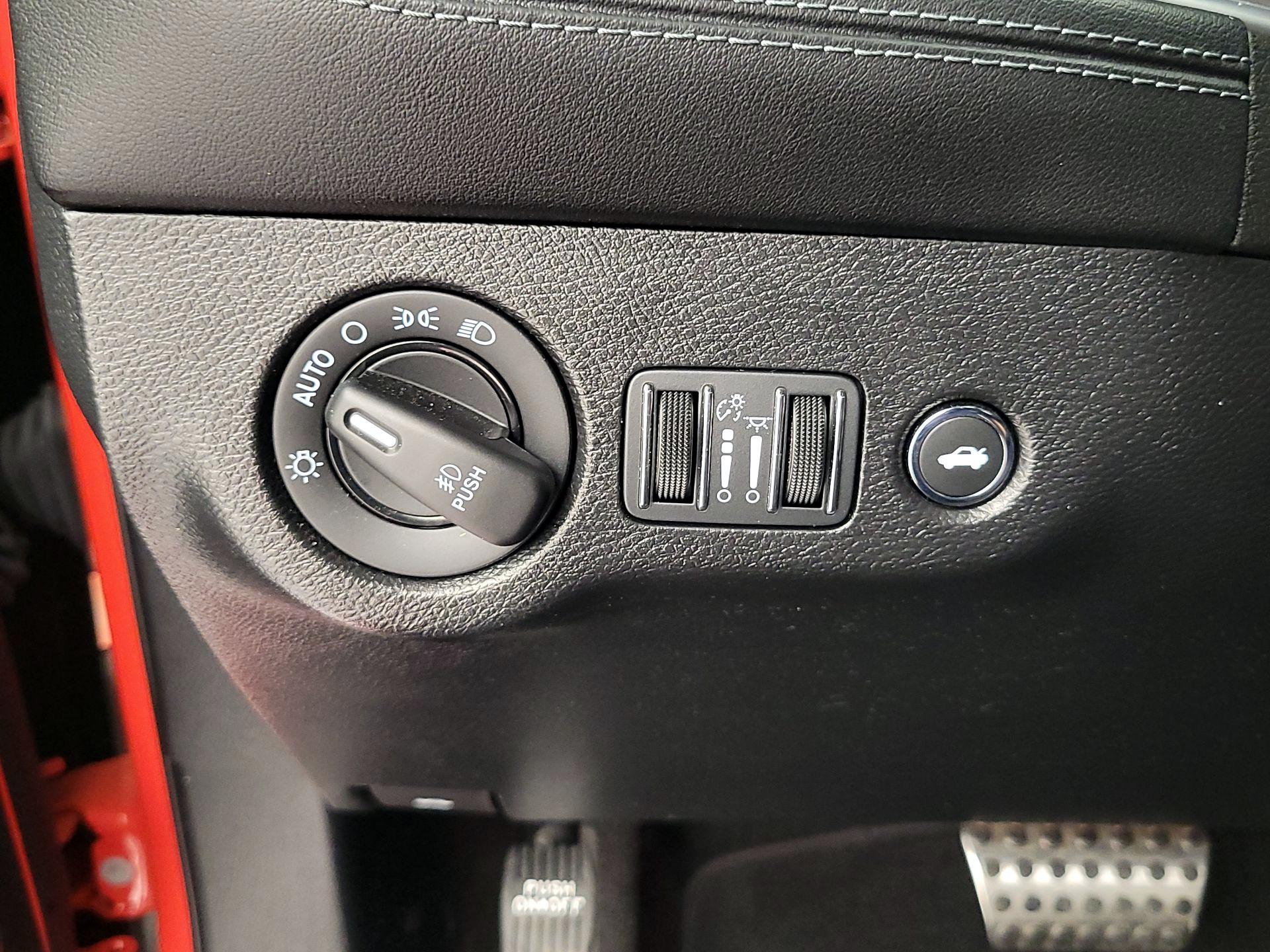 Thumbnail: 2022 Dodge Challenger - 13