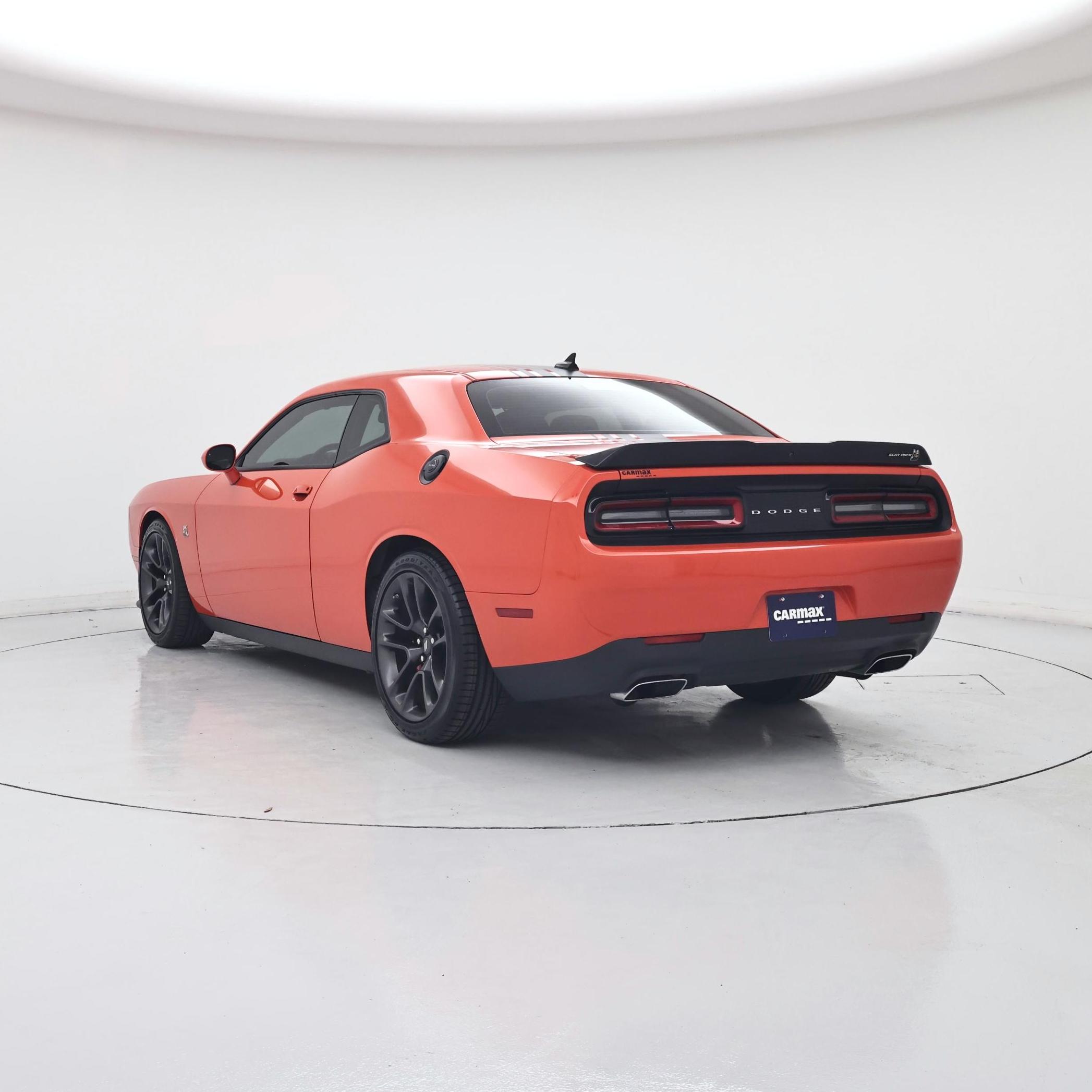 Thumbnail: 2022 Dodge Challenger - 2