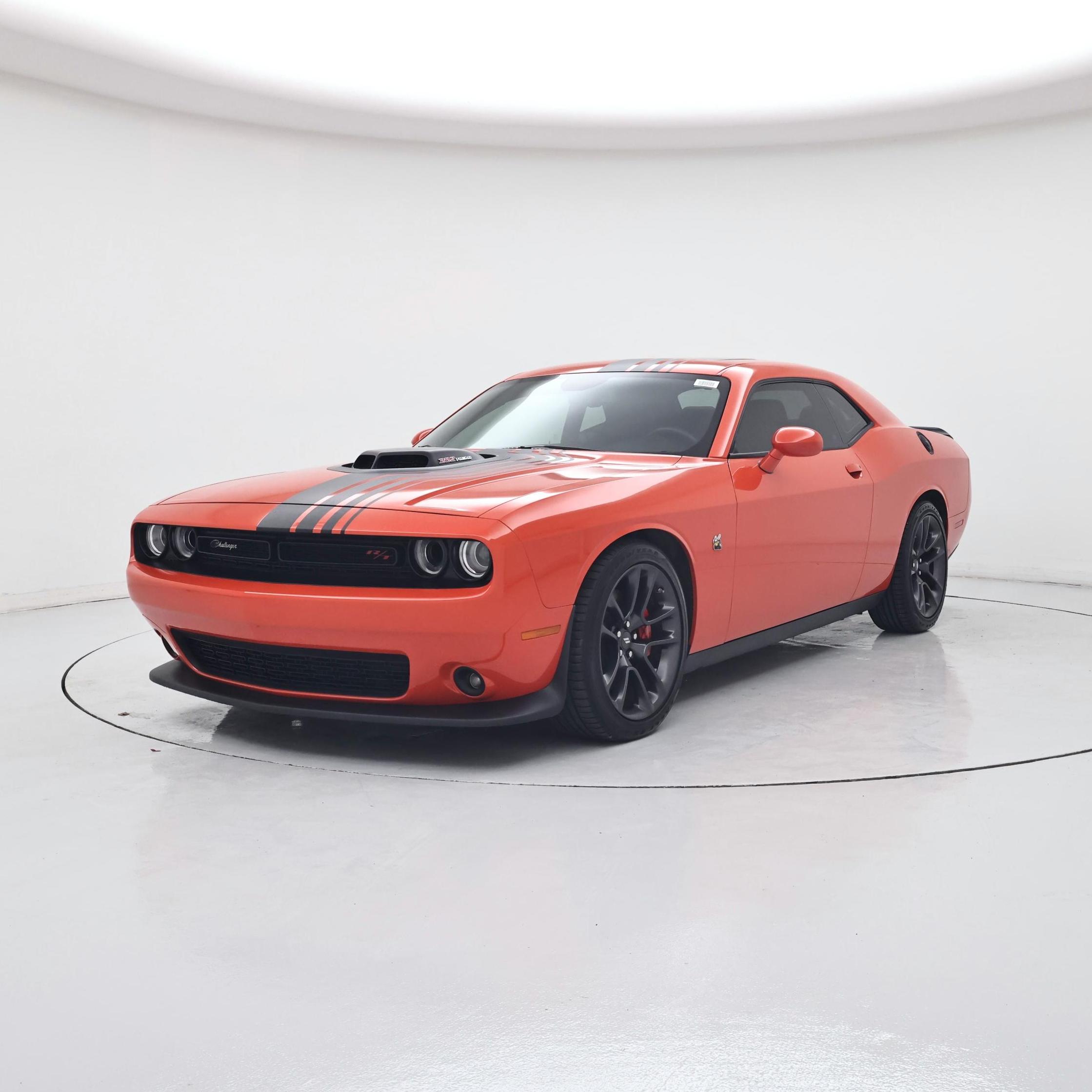Thumbnail: 2022 Dodge Challenger - 4