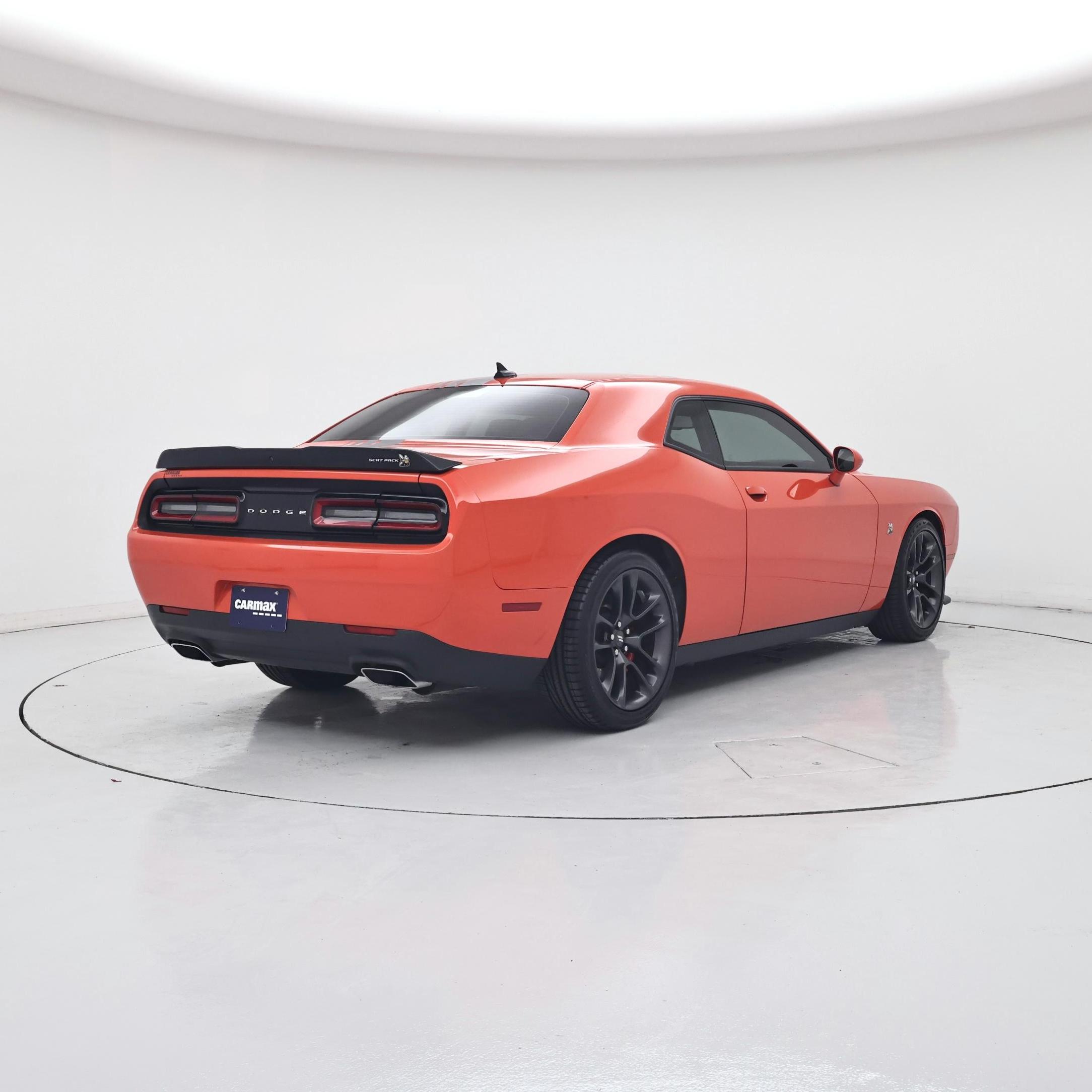 Thumbnail: 2022 Dodge Challenger - 8