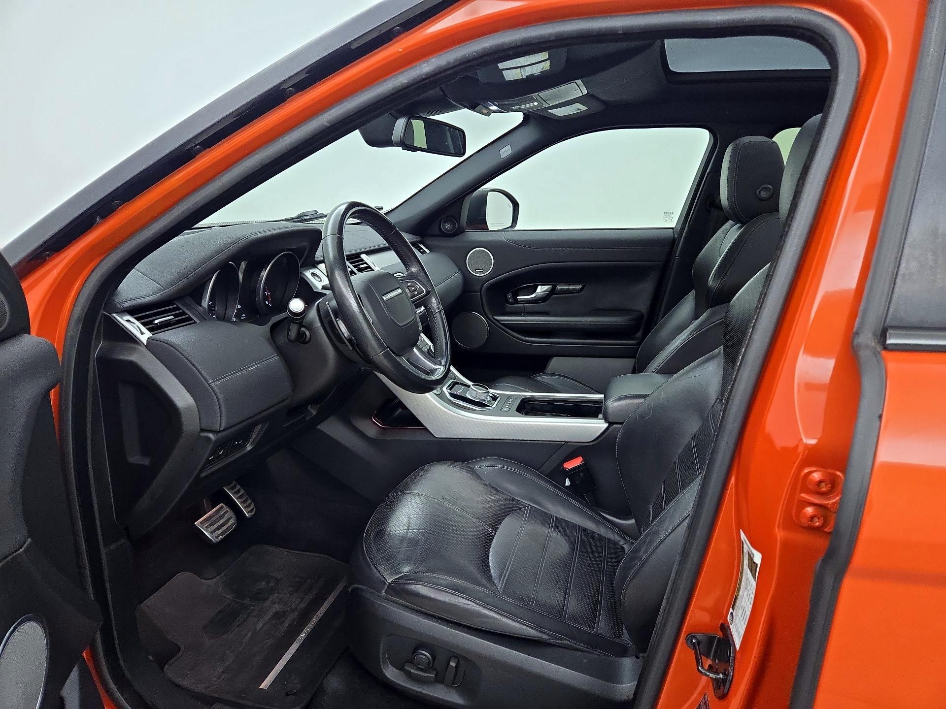 Thumbnail: 2016 Land Rover Range Rover Evoque - 11