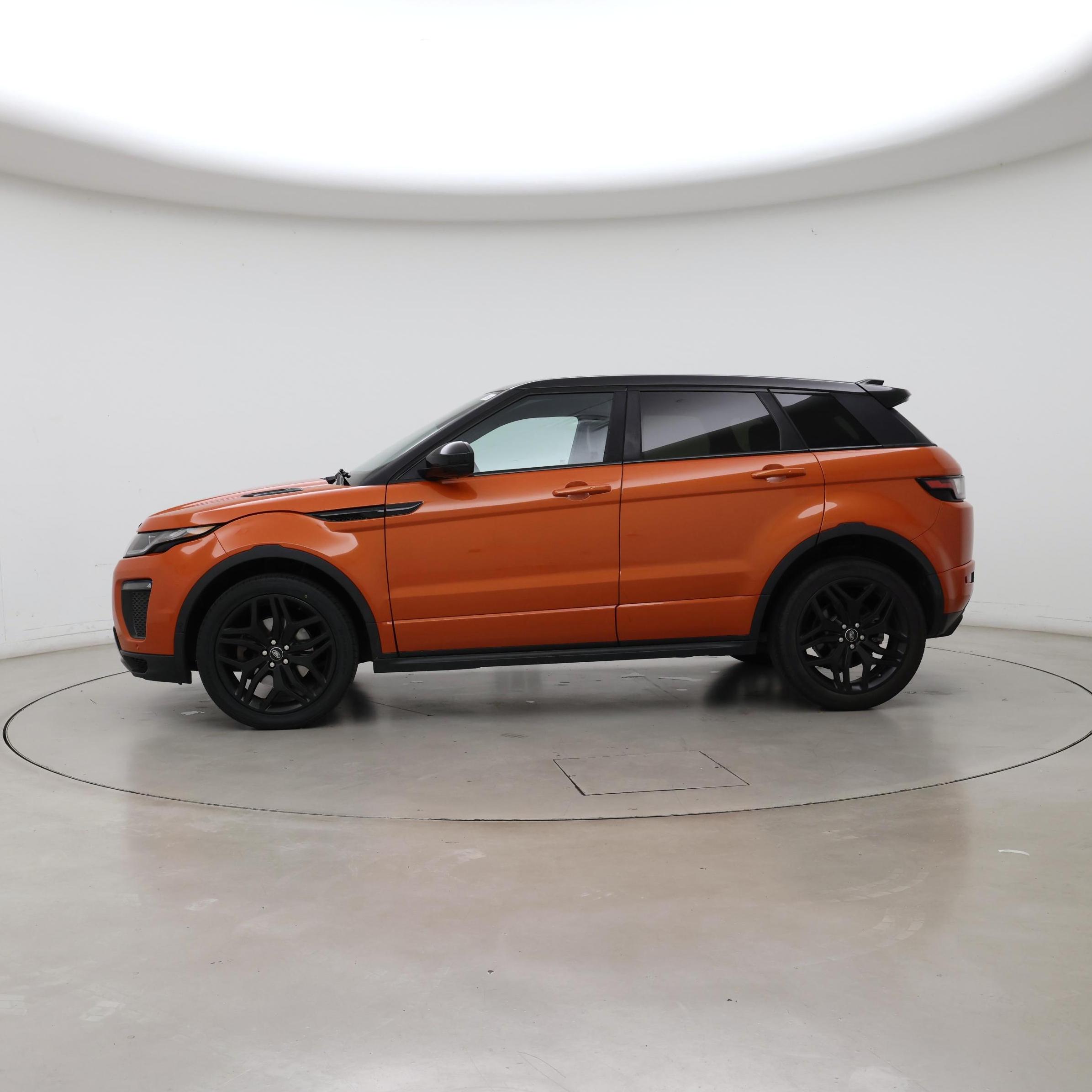 Thumbnail: 2016 Land Rover Range Rover Evoque - 3