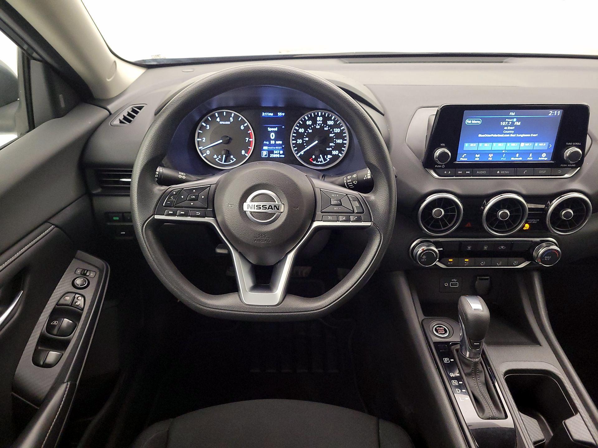 Thumbnail: 2022 Nissan Sentra - 10