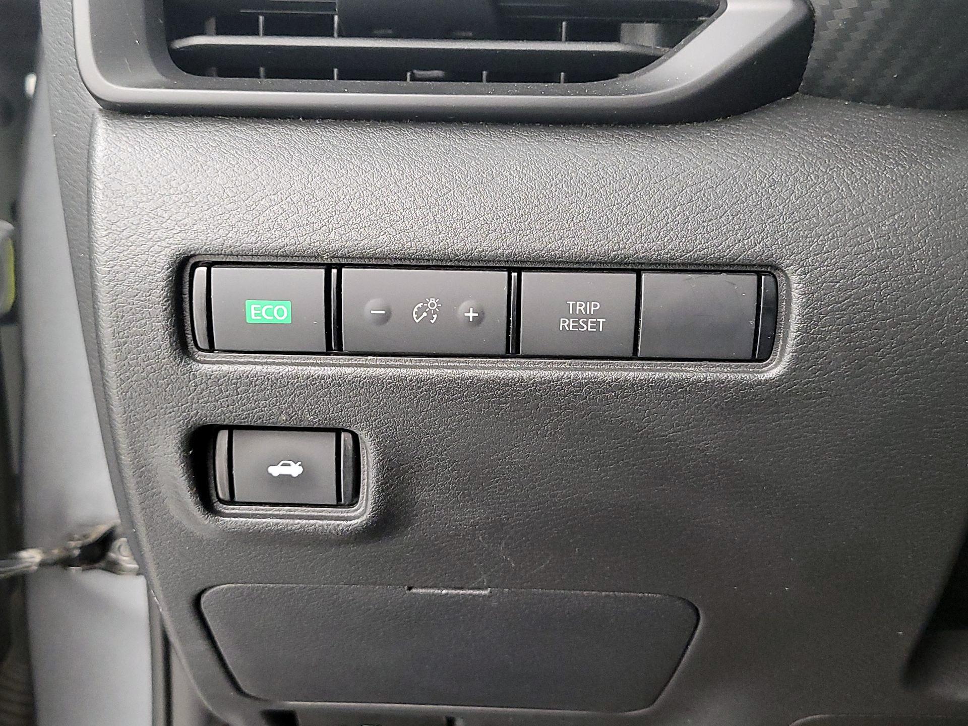 Thumbnail: 2022 Nissan Sentra - 13