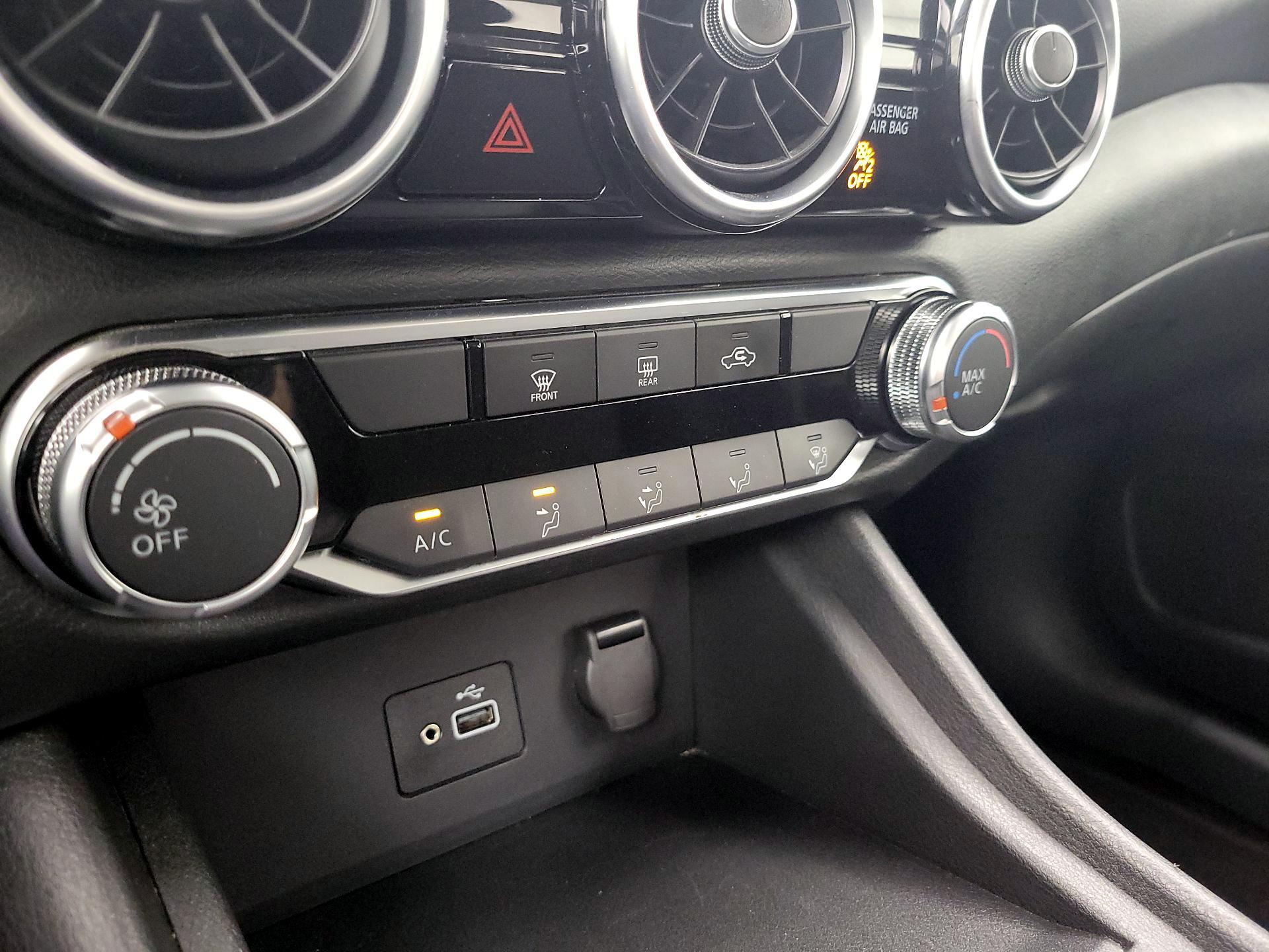 Thumbnail: 2022 Nissan Sentra - 16