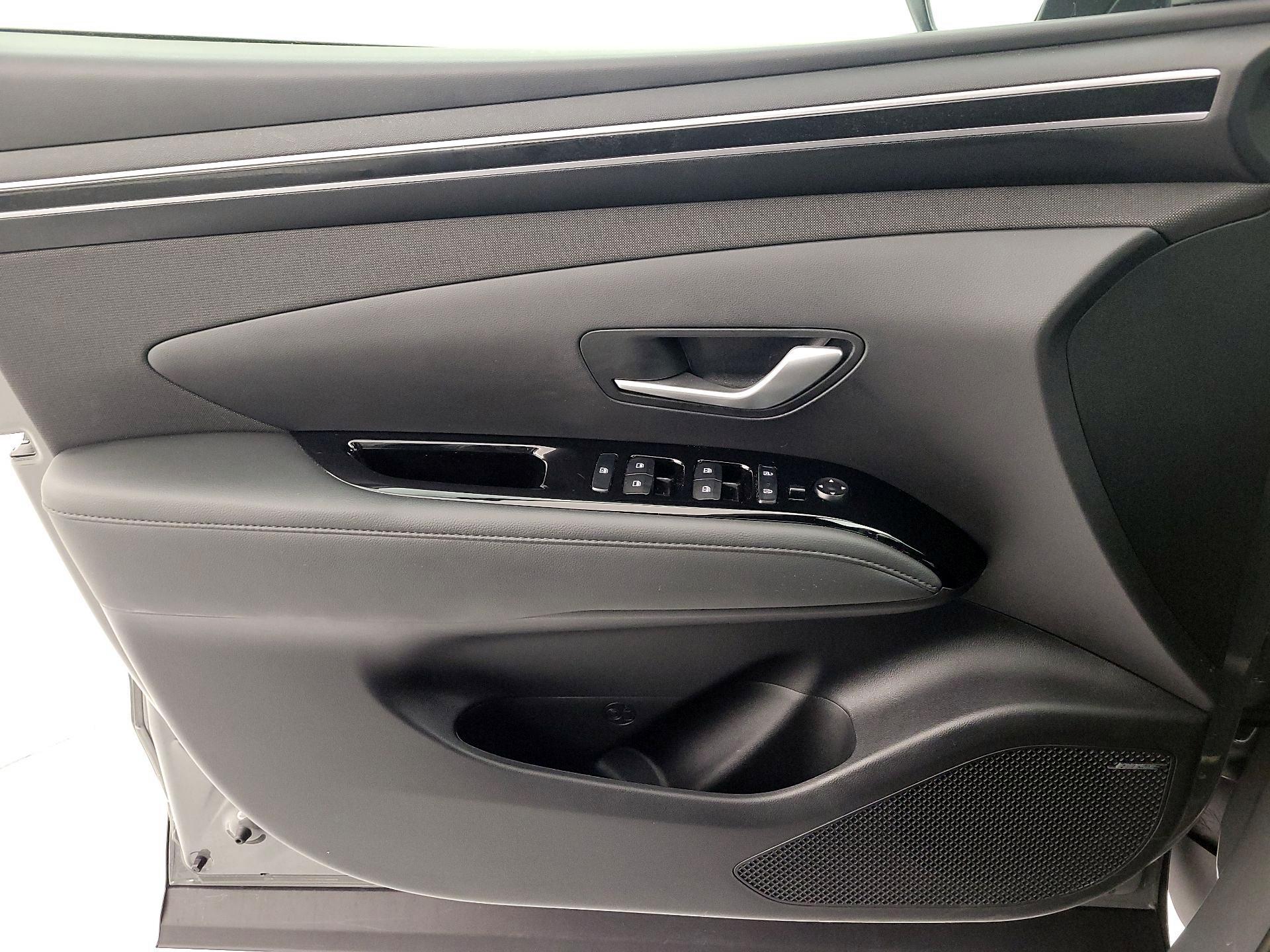 Thumbnail: 2024 Hyundai Santa Cruz - 12