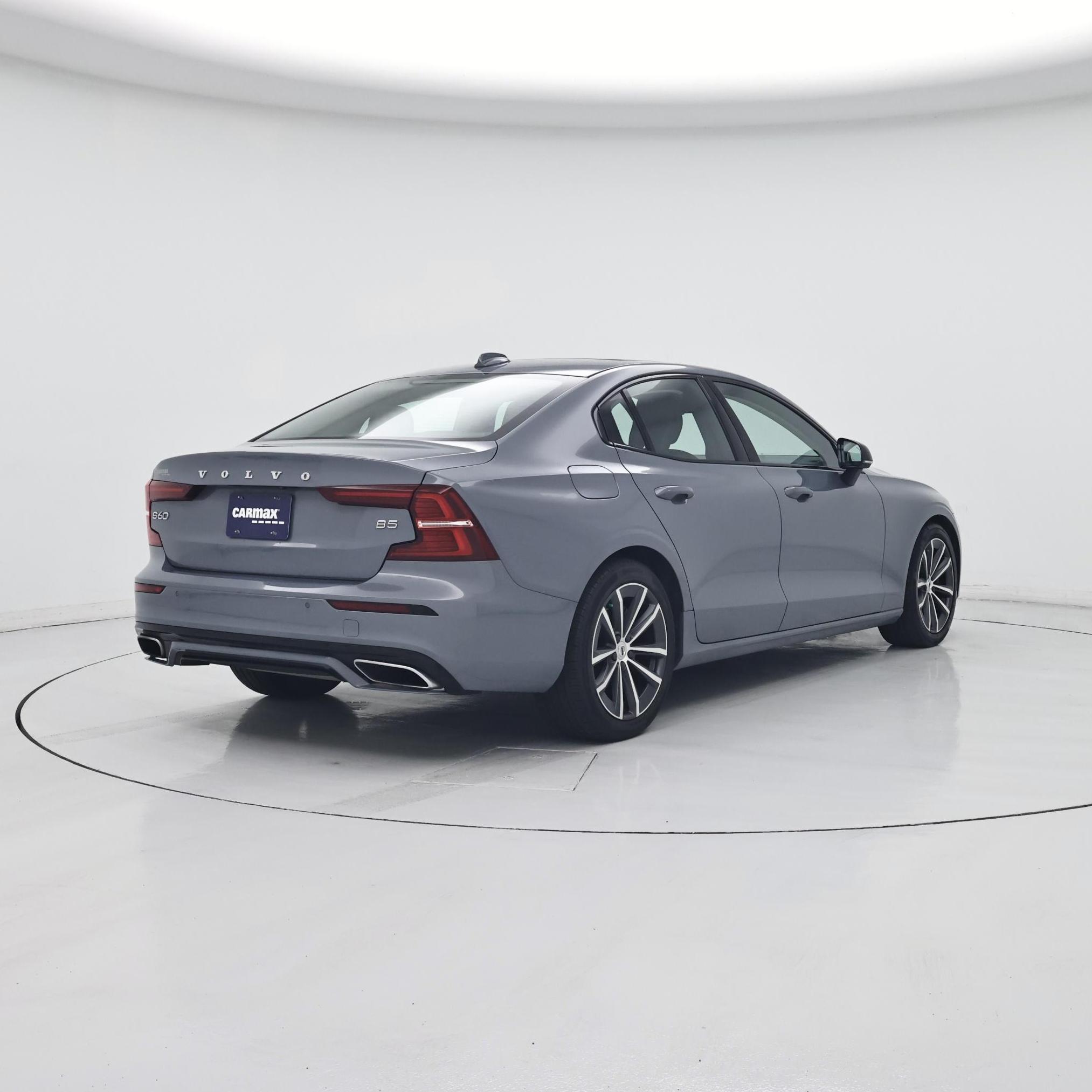 Thumbnail: 2022 Volvo S60 - 8