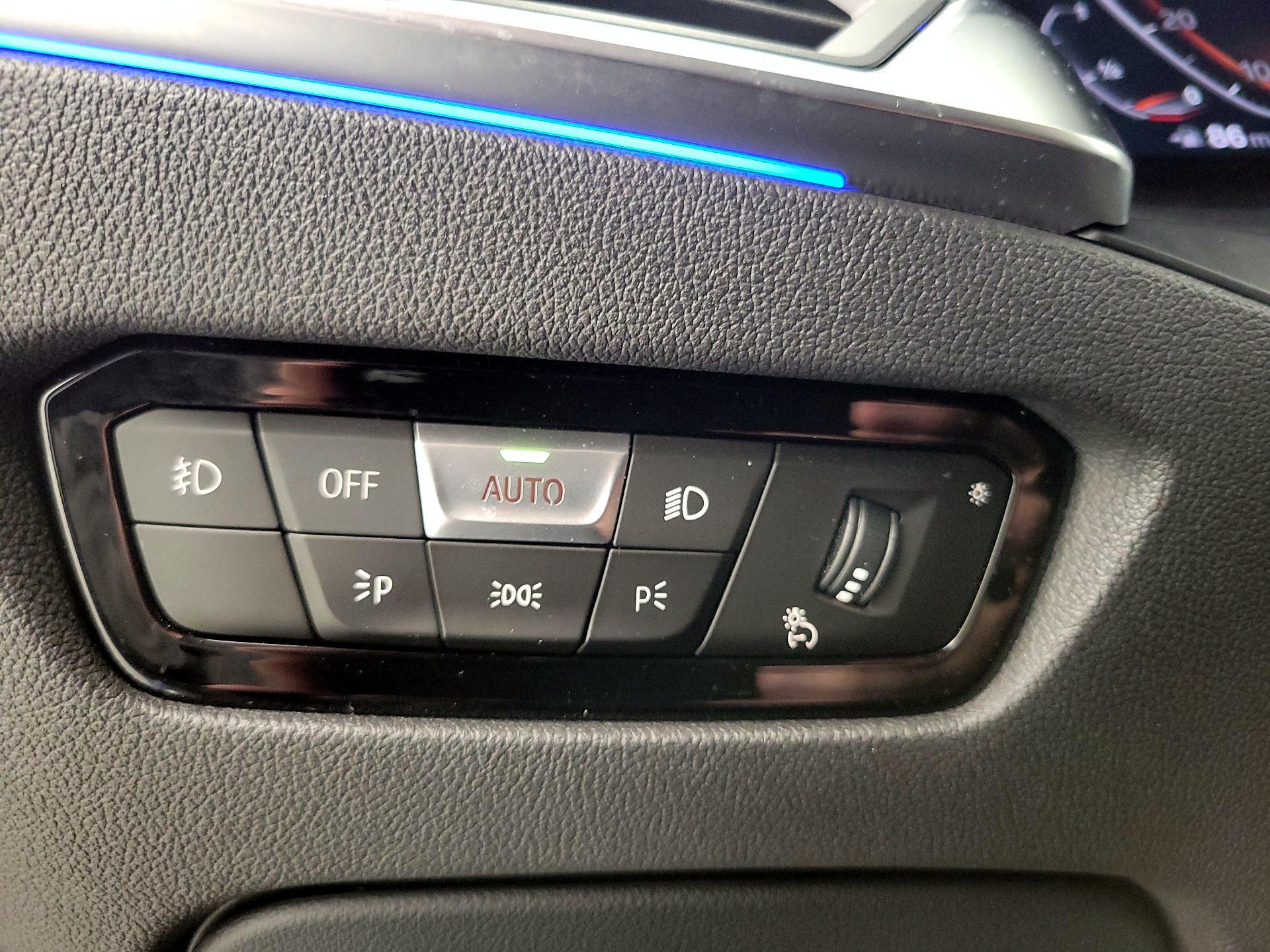 Thumbnail: 2019 BMW 3 Series - 13