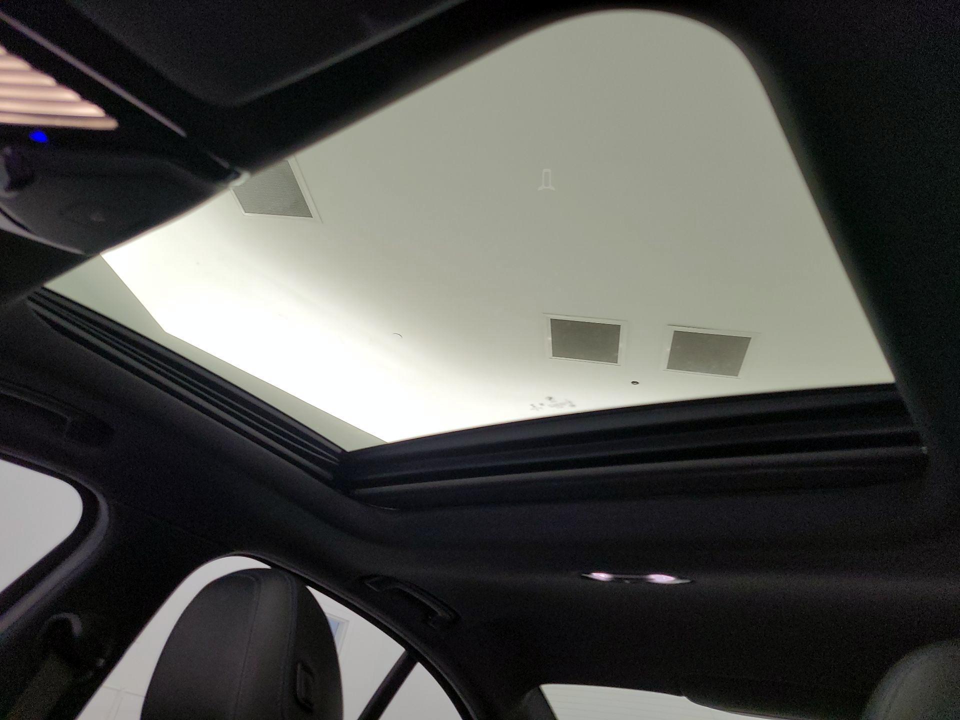 Thumbnail: 2019 BMW 3 Series - 20