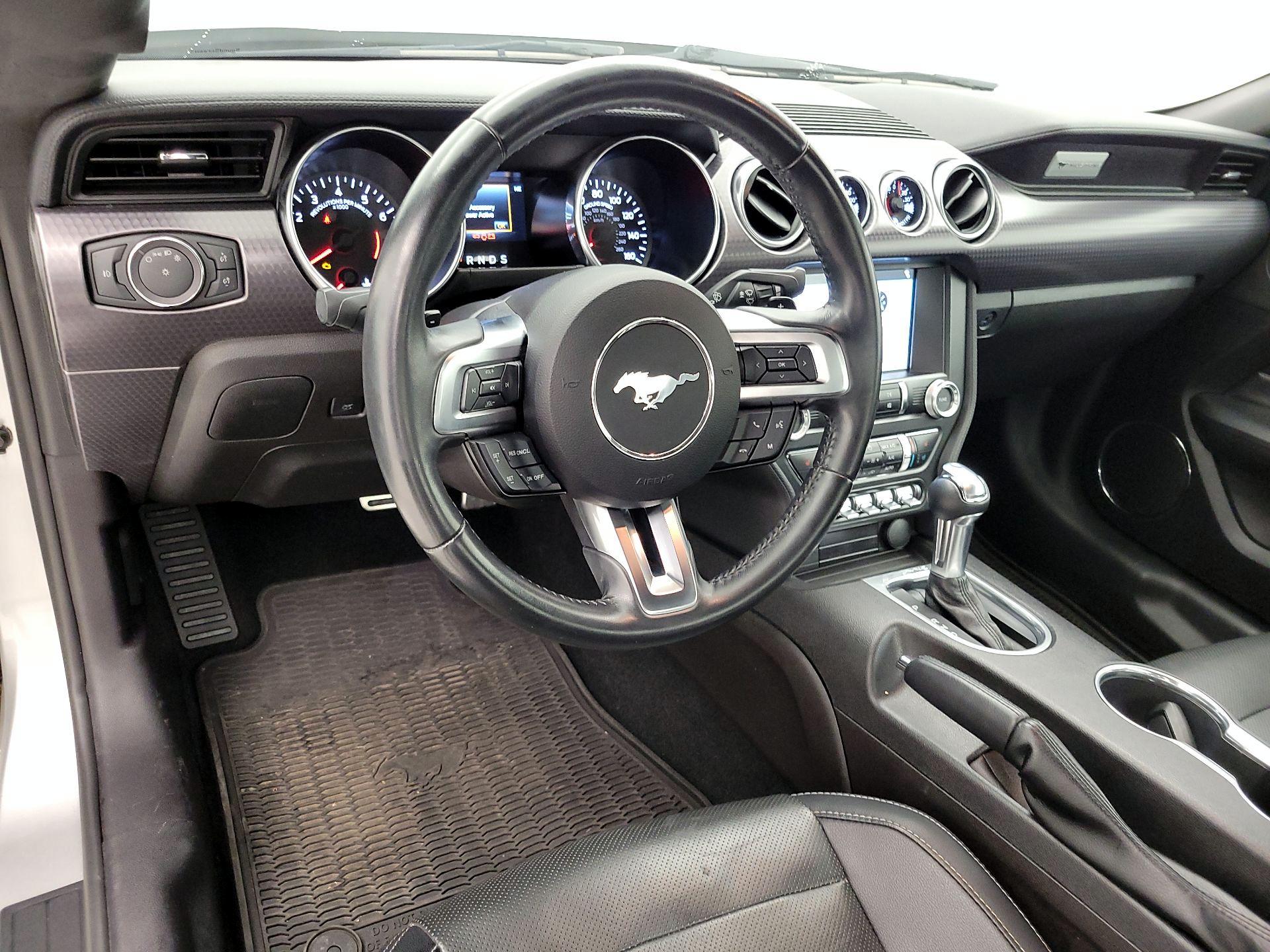 Thumbnail: 2019 Ford Mustang - 9