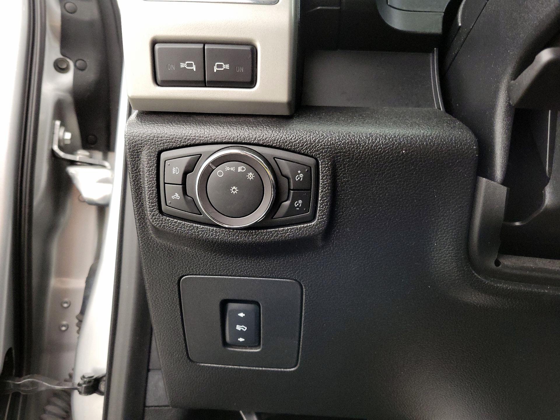 Thumbnail: 2017 Ford F-150 - 13